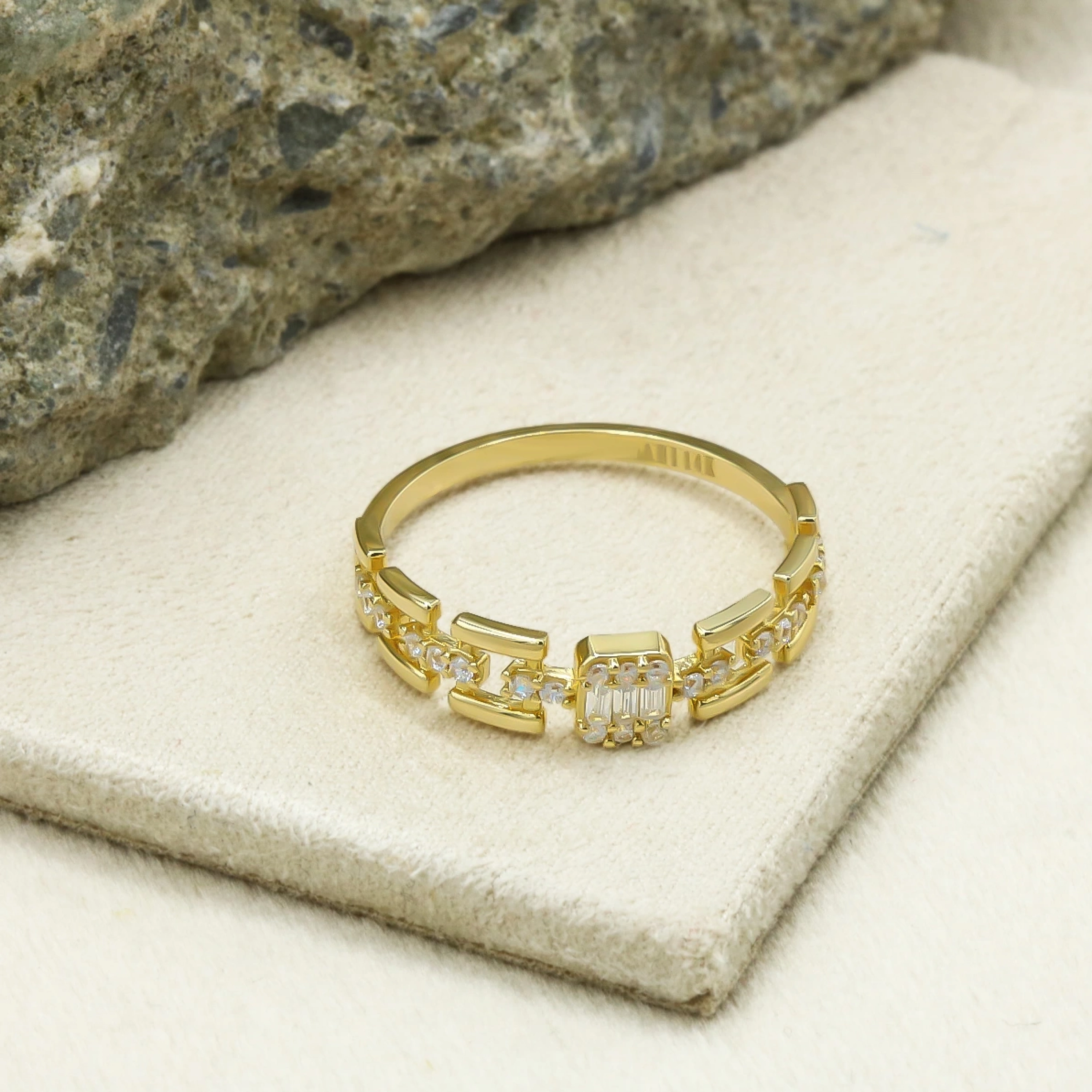 Baget Trend 14 Ayar Altın Yüzük