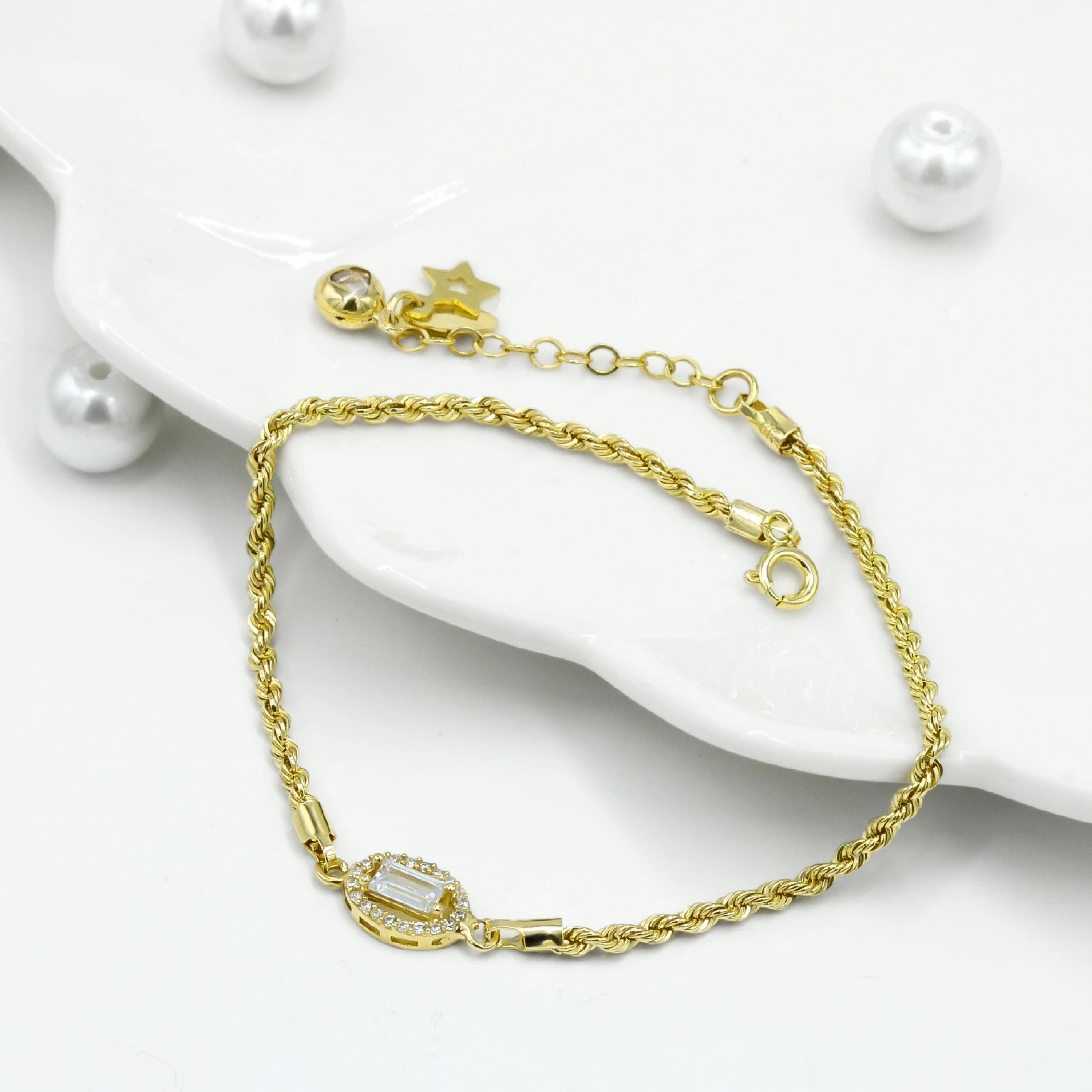 Burgu Zincir Baget 8 Ayar Altın Bileklik