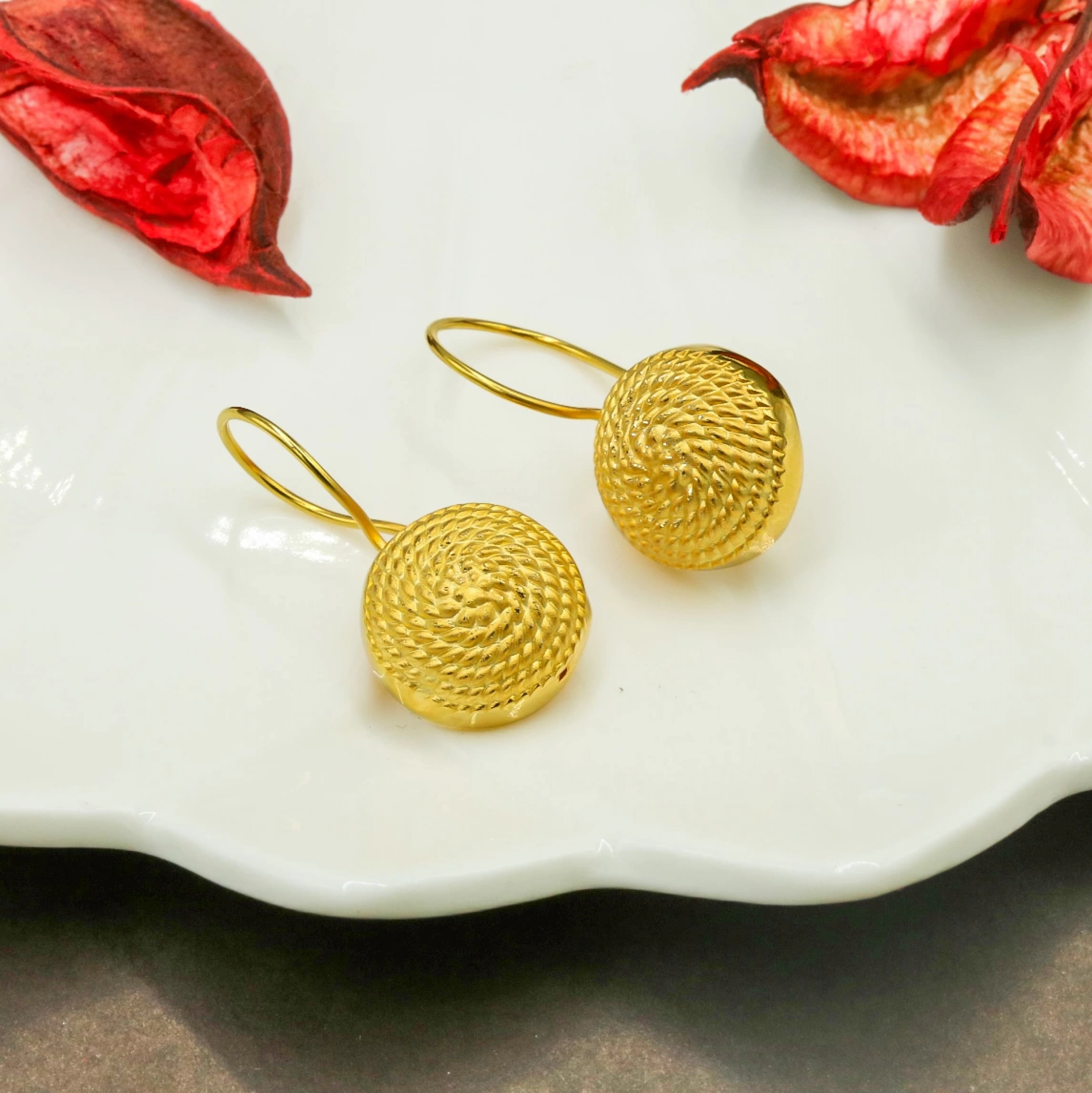 Beypazarı Desenli 22 Ayar Sallantılı Altın Küpe