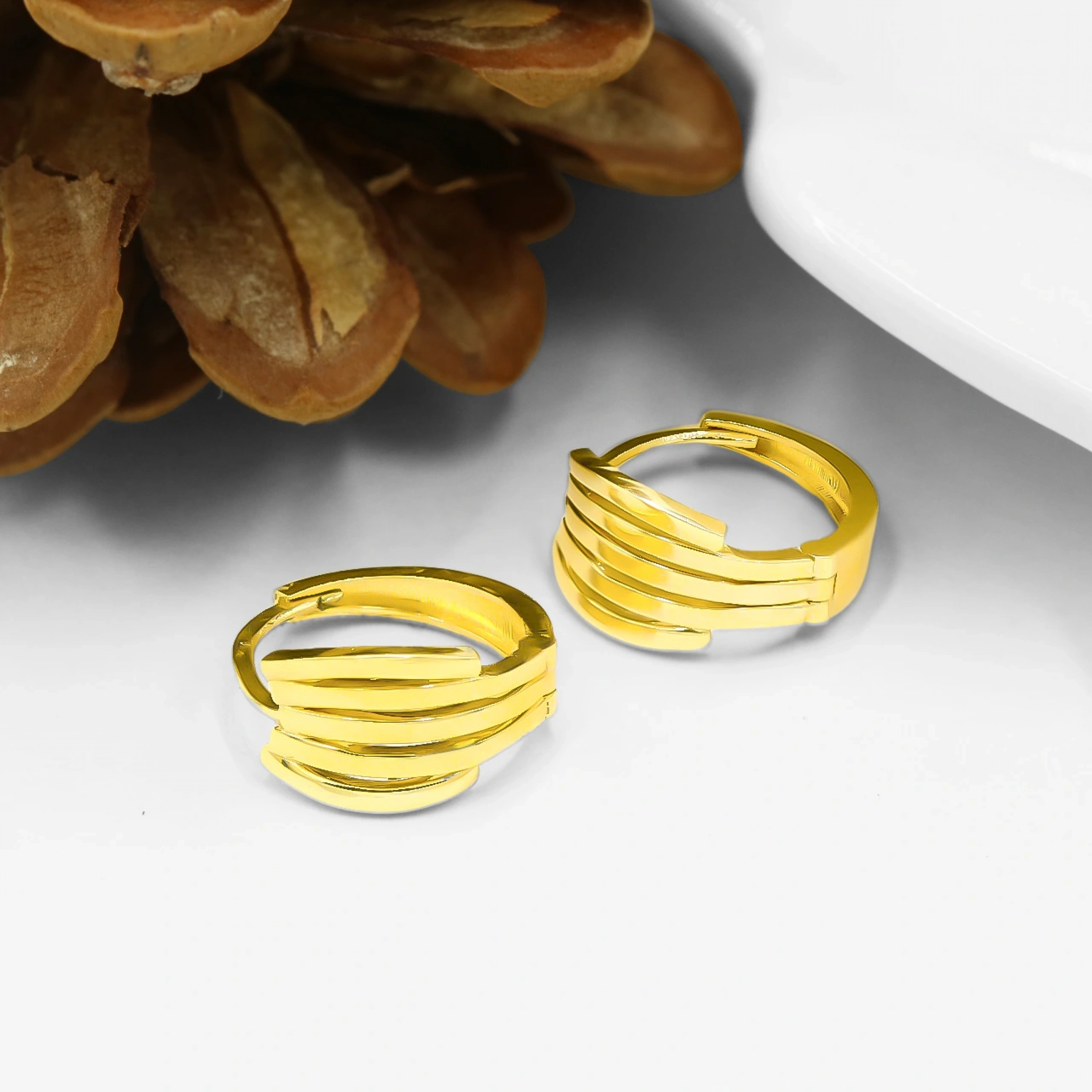 Sıralı Halka 14 Ayar Altın Küpe