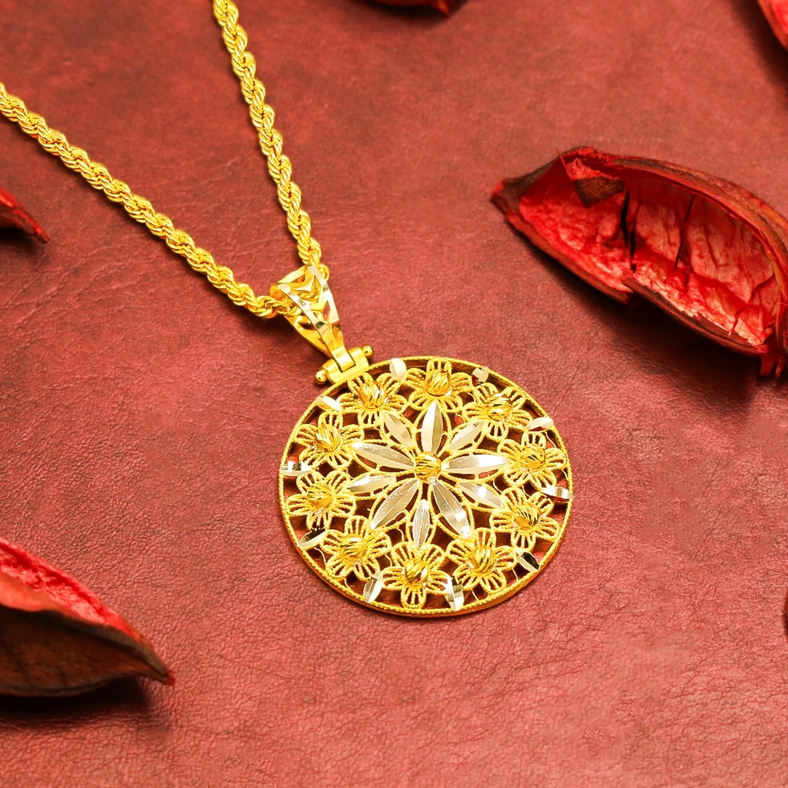 Çiçekli 14 Ayar Altın Kolye Ucu