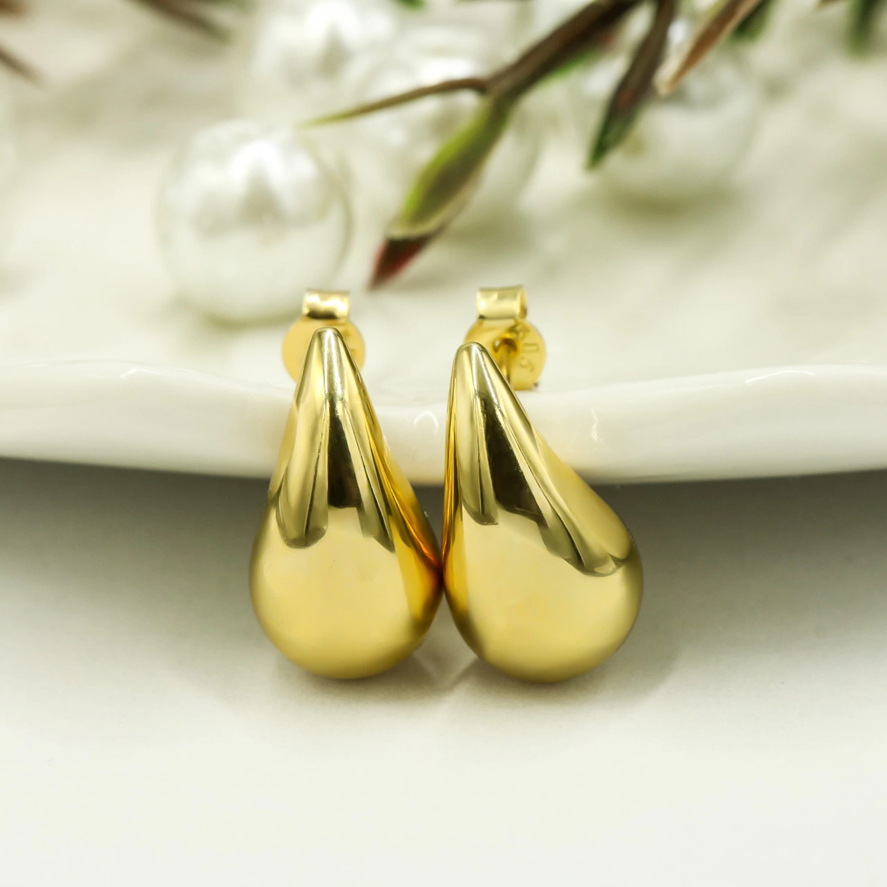 Damla 14 Ayar Altın Küpe