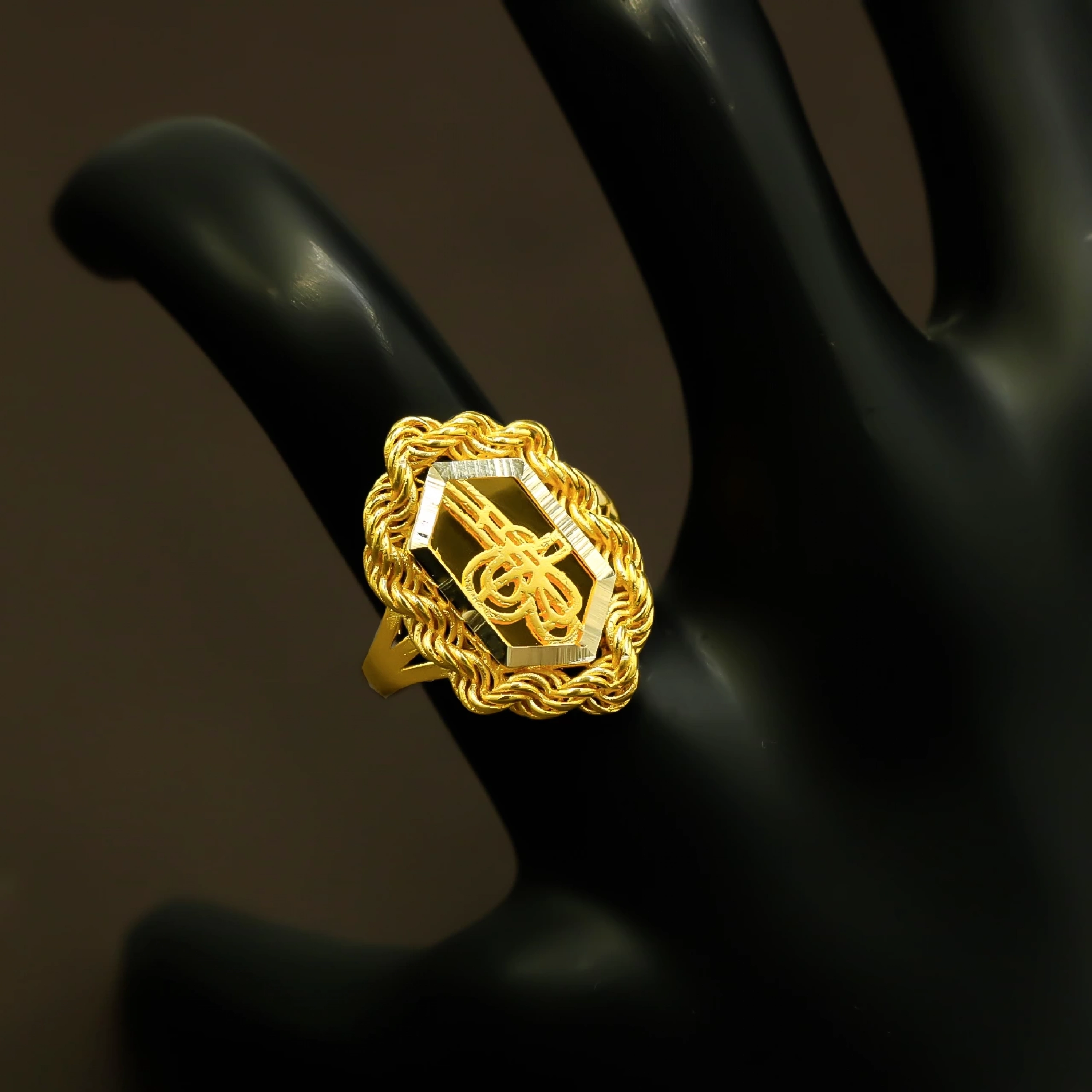 Tuğralı14 Ayar Altın Yüzük