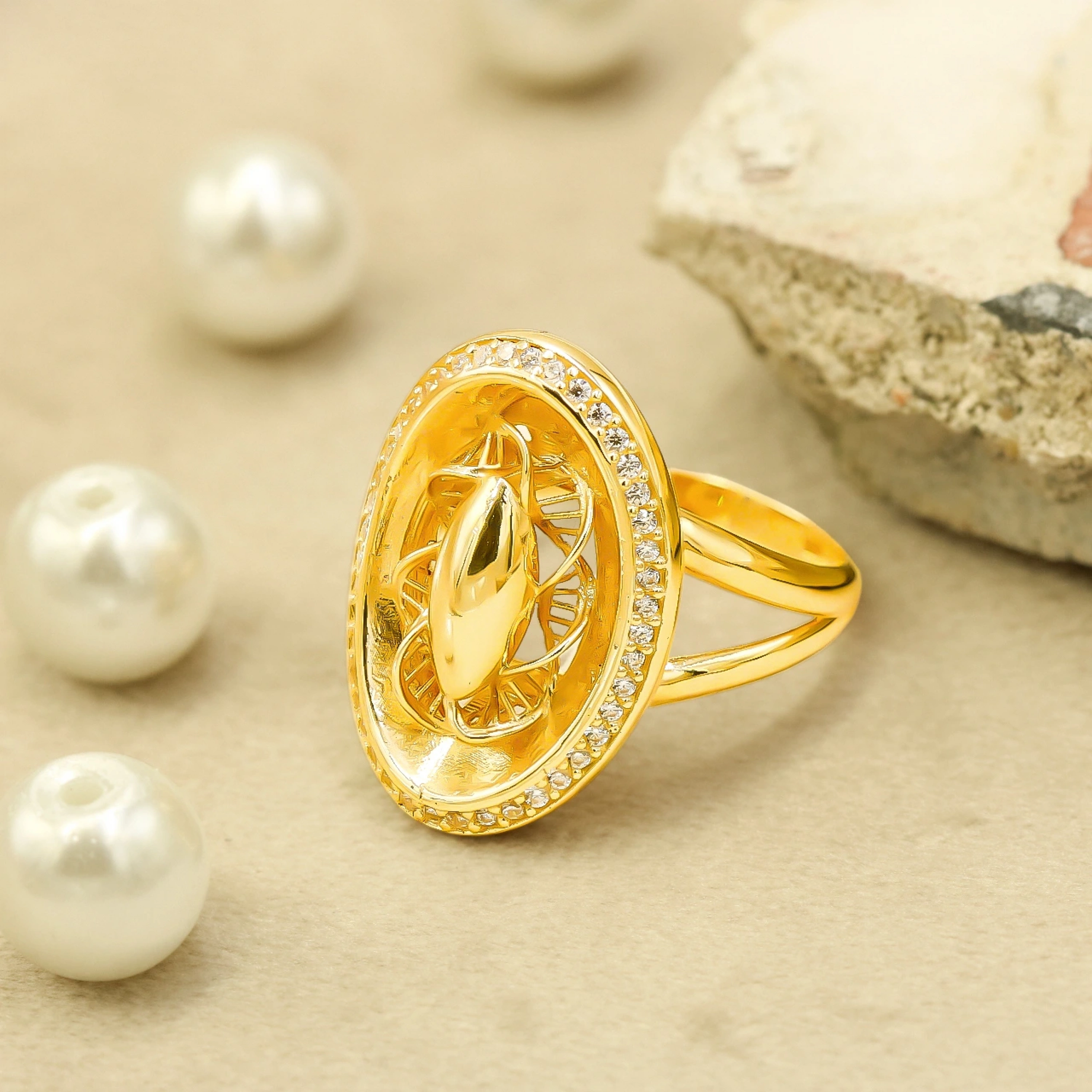 Taşlı Oval 14 Ayar Altın Yüzük