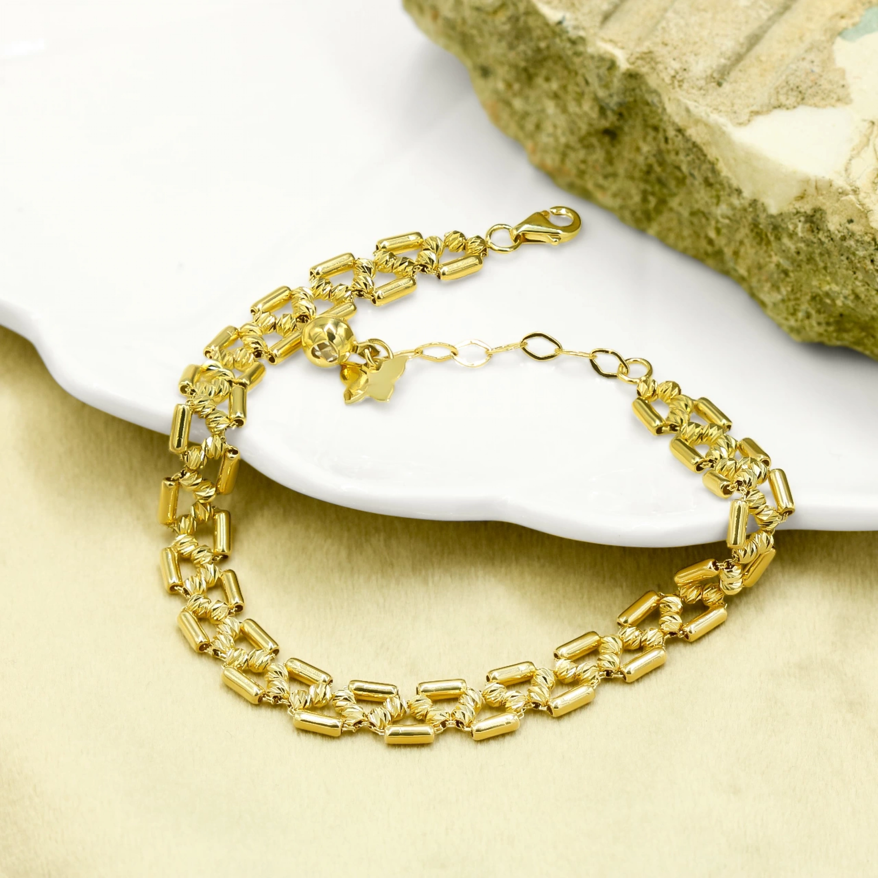 Dorika Zincirli 14 Ayar Altın Bileklik