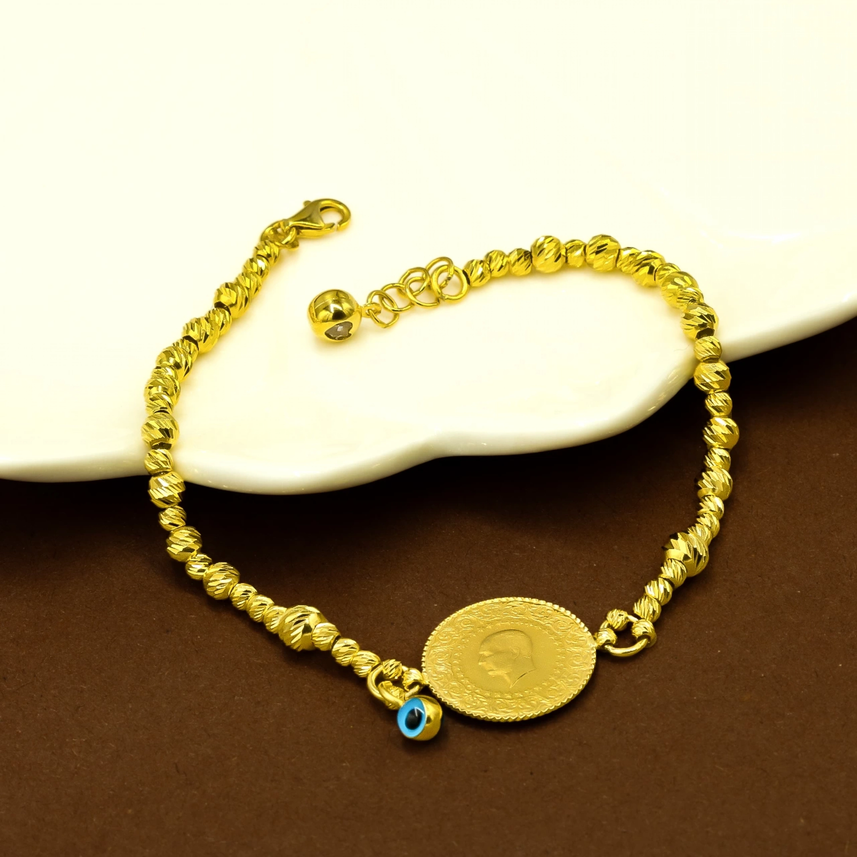 Dorikalı 14 Ayar Çeyrekli Altın Bileklik