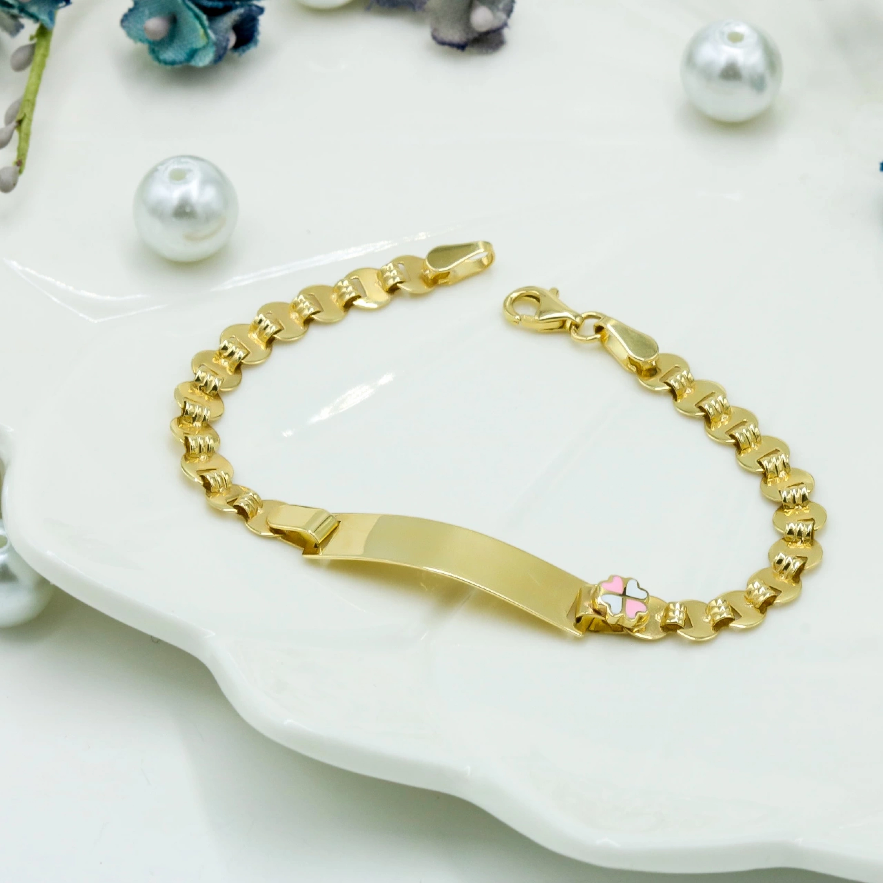 Dört Yoncalı Plakalı 14 Ayar Altın Çocuk Künyesi