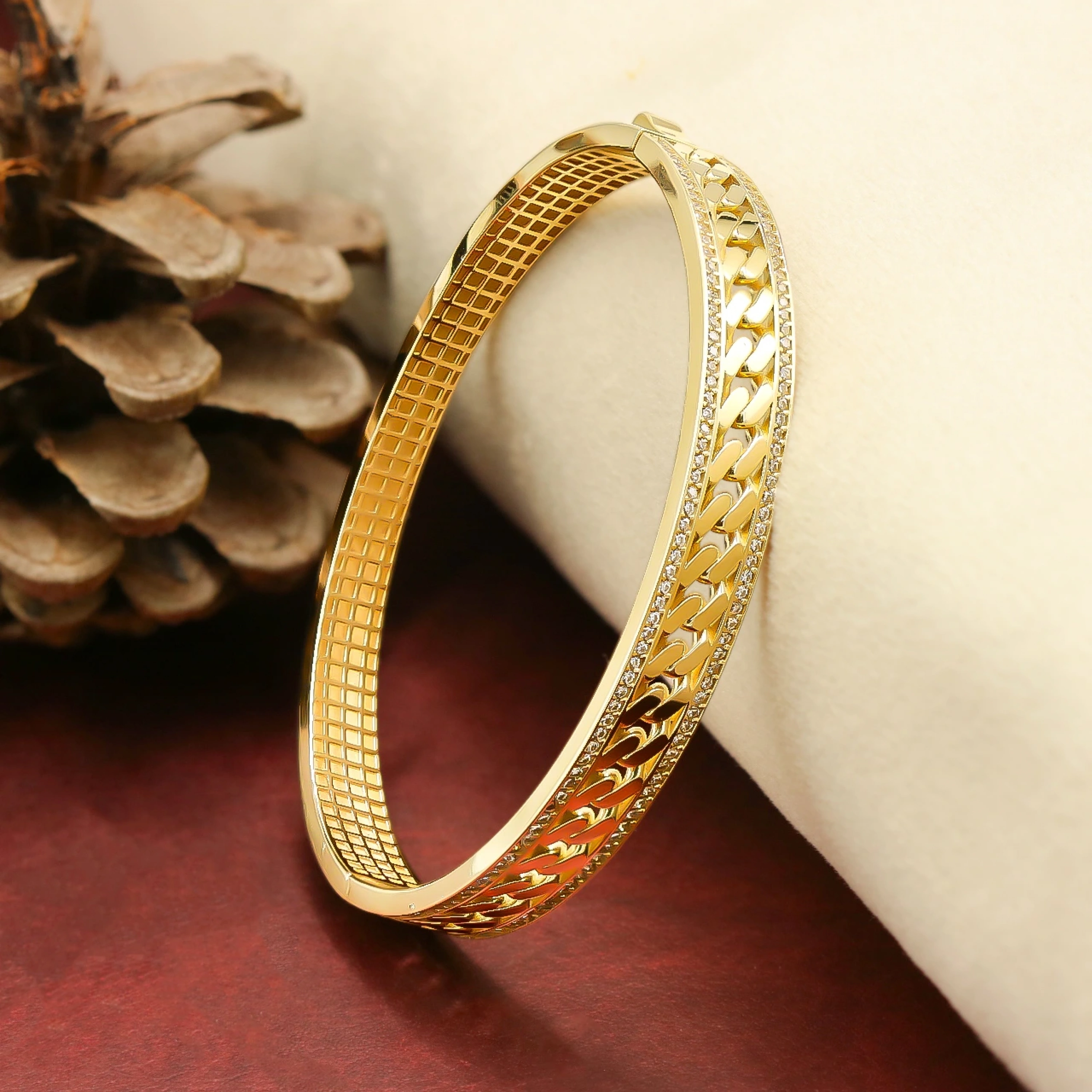 Gurmet 14 Ayar Kelepçe Bilezik