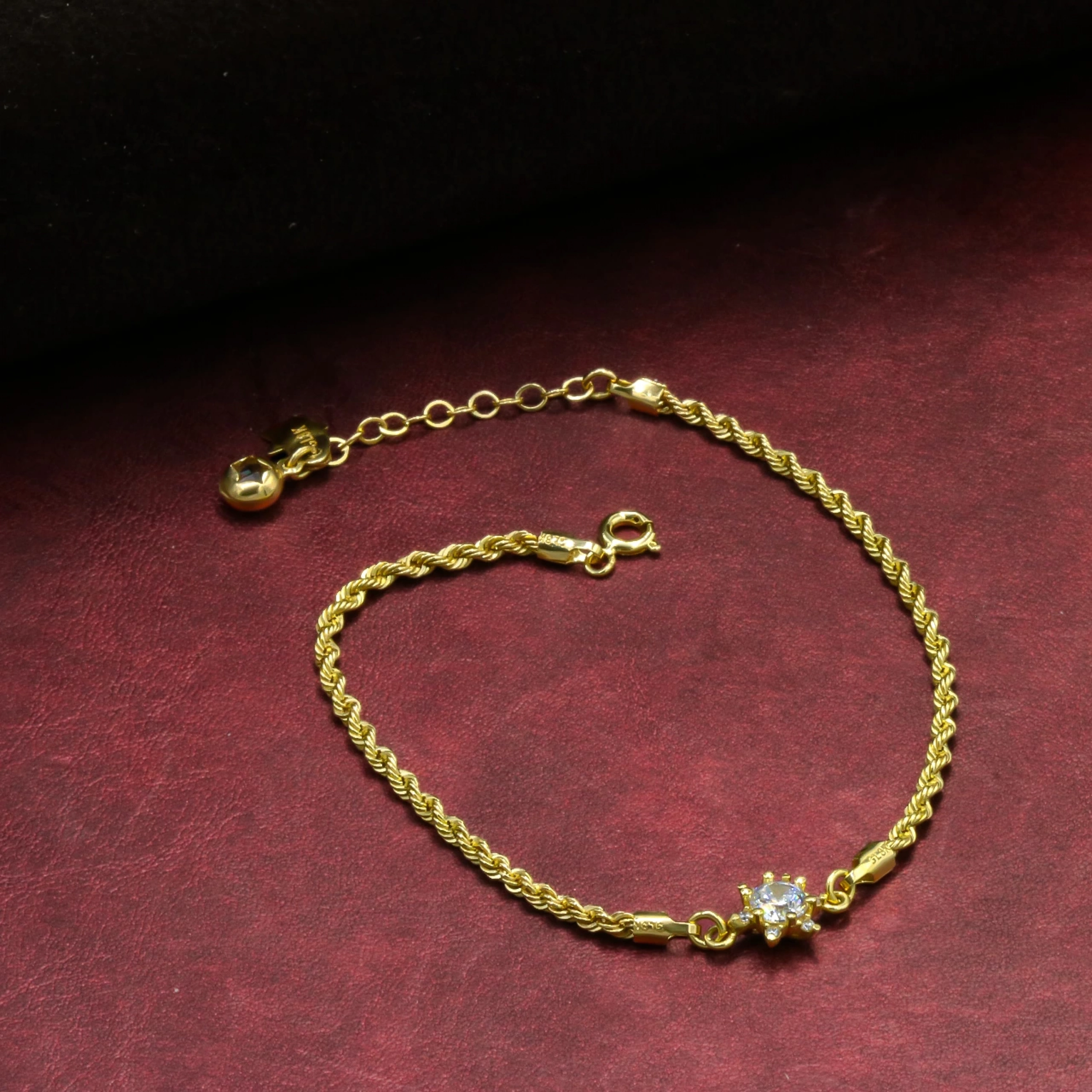 Hanımeli Tektaşlı 8 Ayar Altın Bileklik