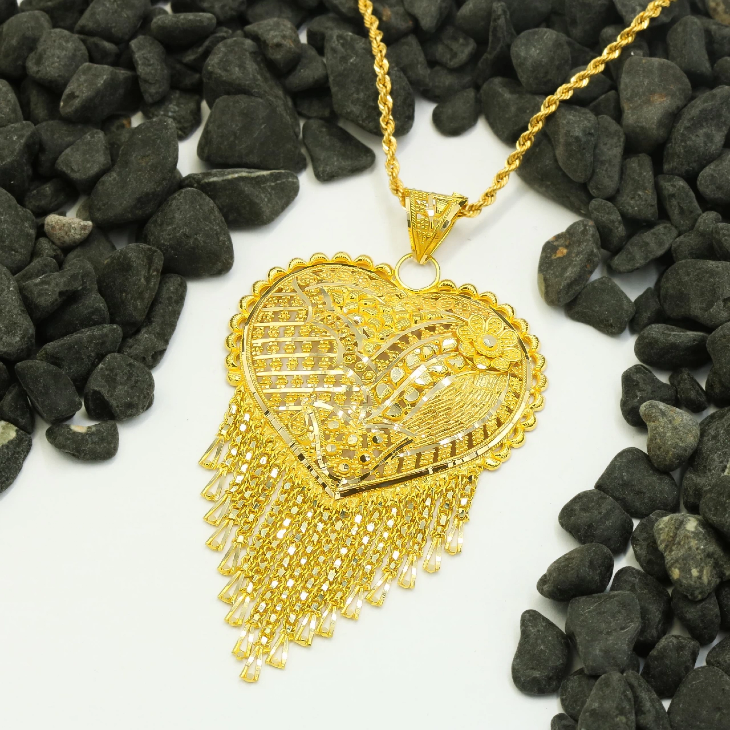 Hint İşi 14 Ayar Kolye Ucu