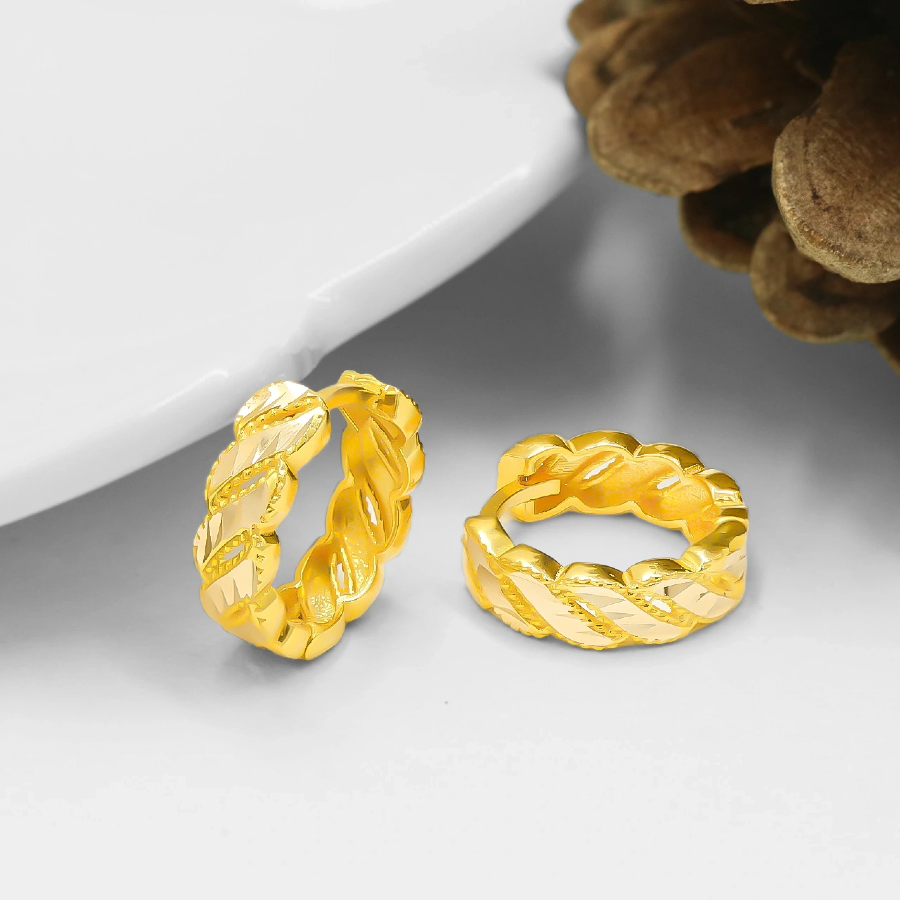 Burma Model 14 Ayar Halka Altın Küpe