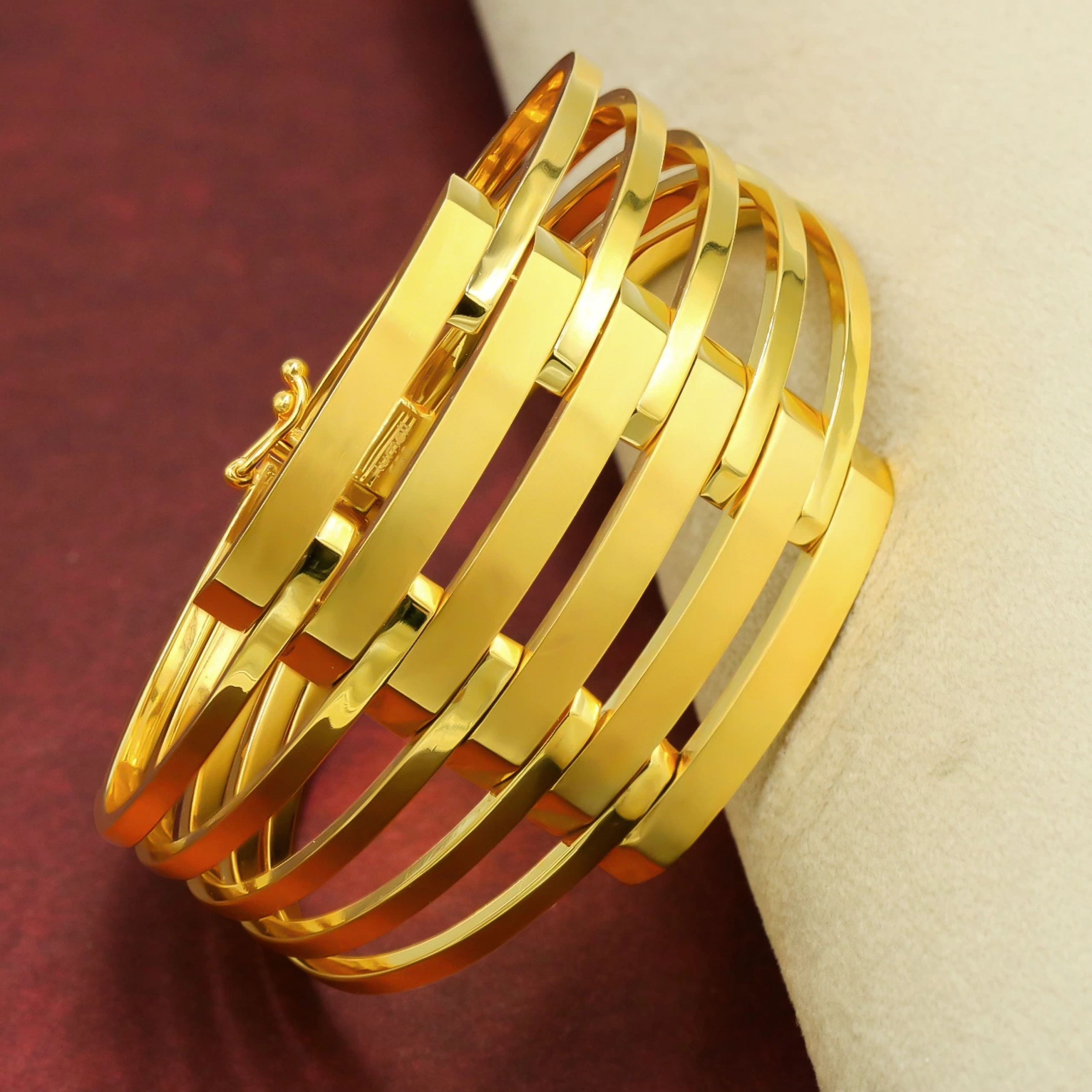 Kaburga 14 Ayar Kelepçe Bilezik