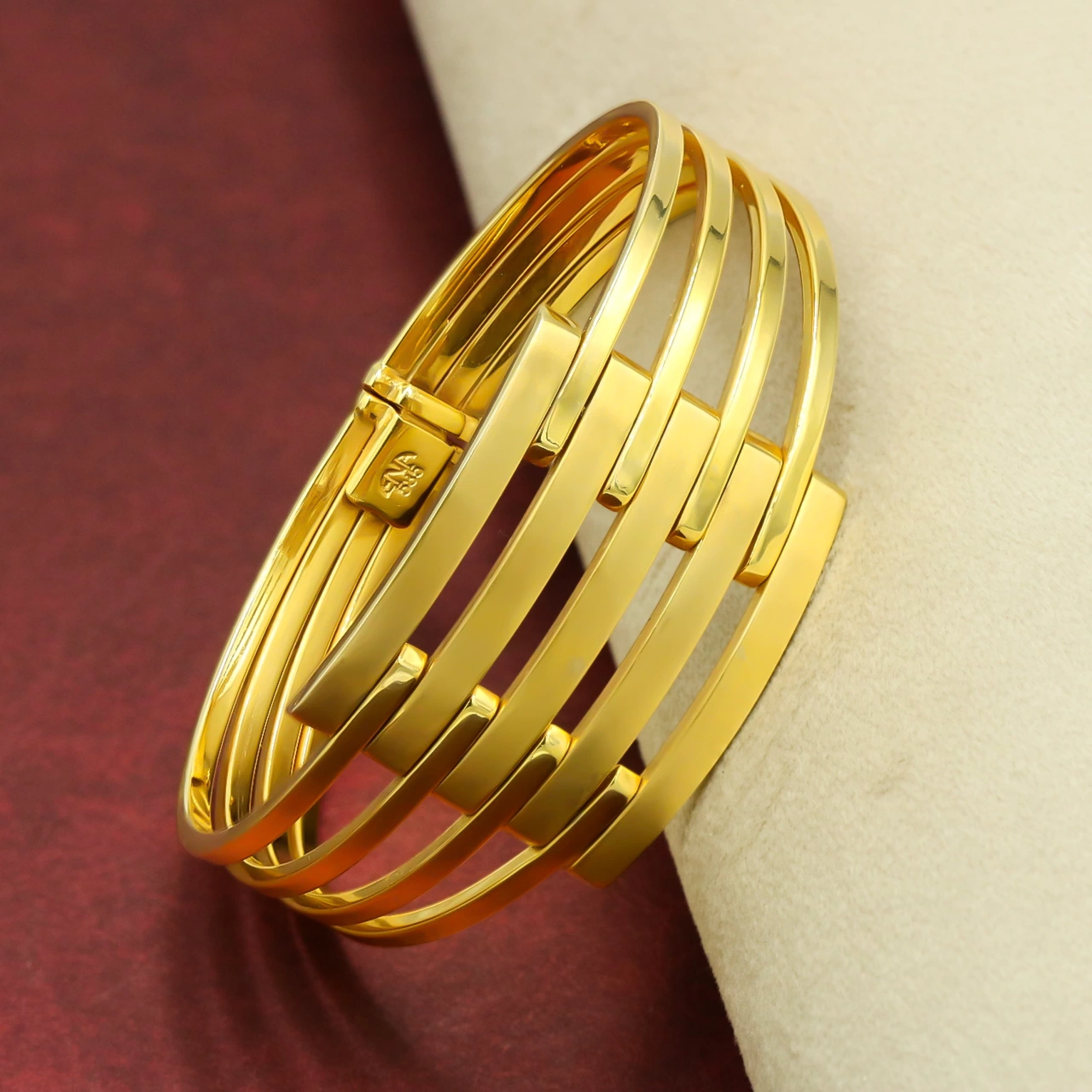 Kaburga 14 Ayar Kelepçe Bilezik