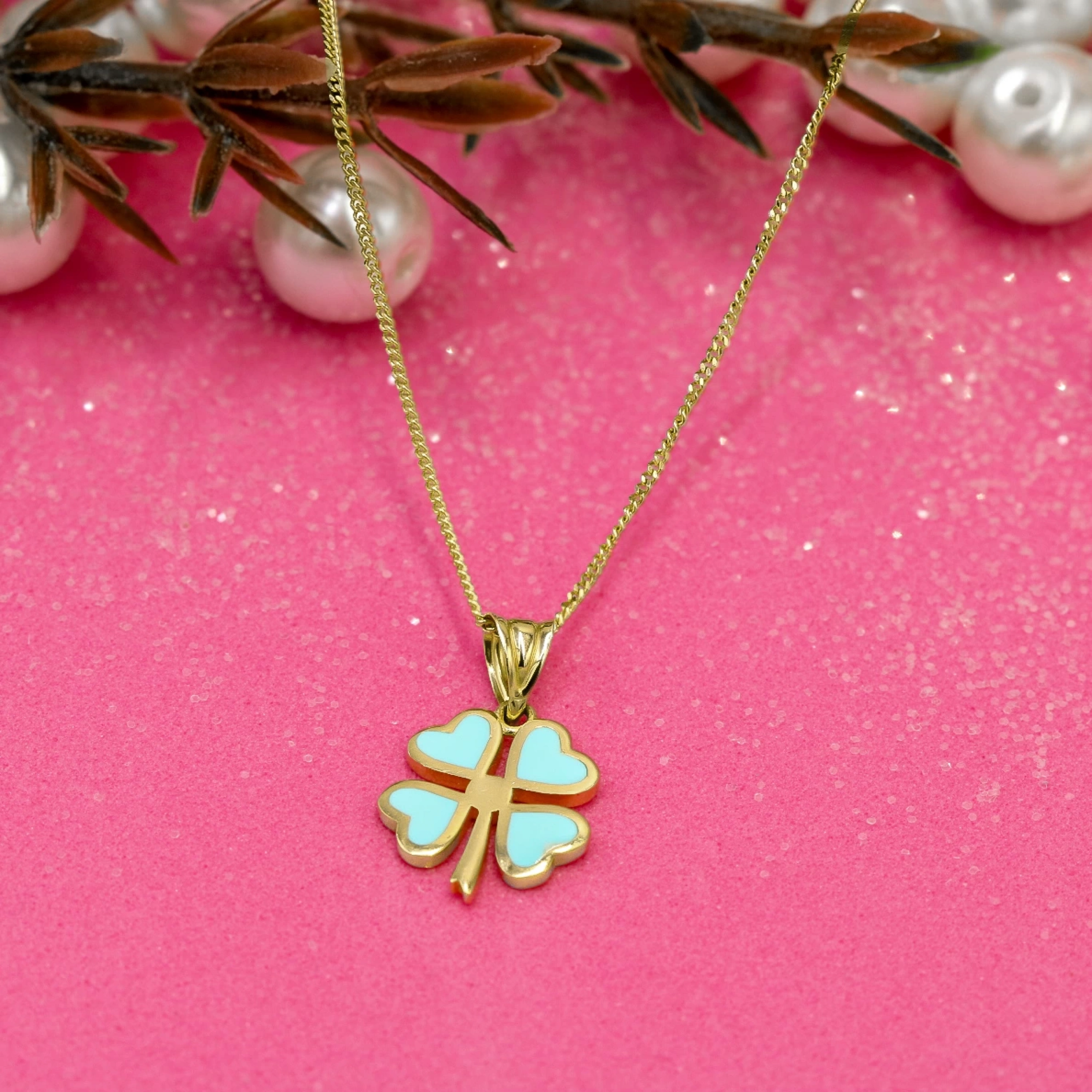 Kalp Yonca 14 Ayar Altın Kolye