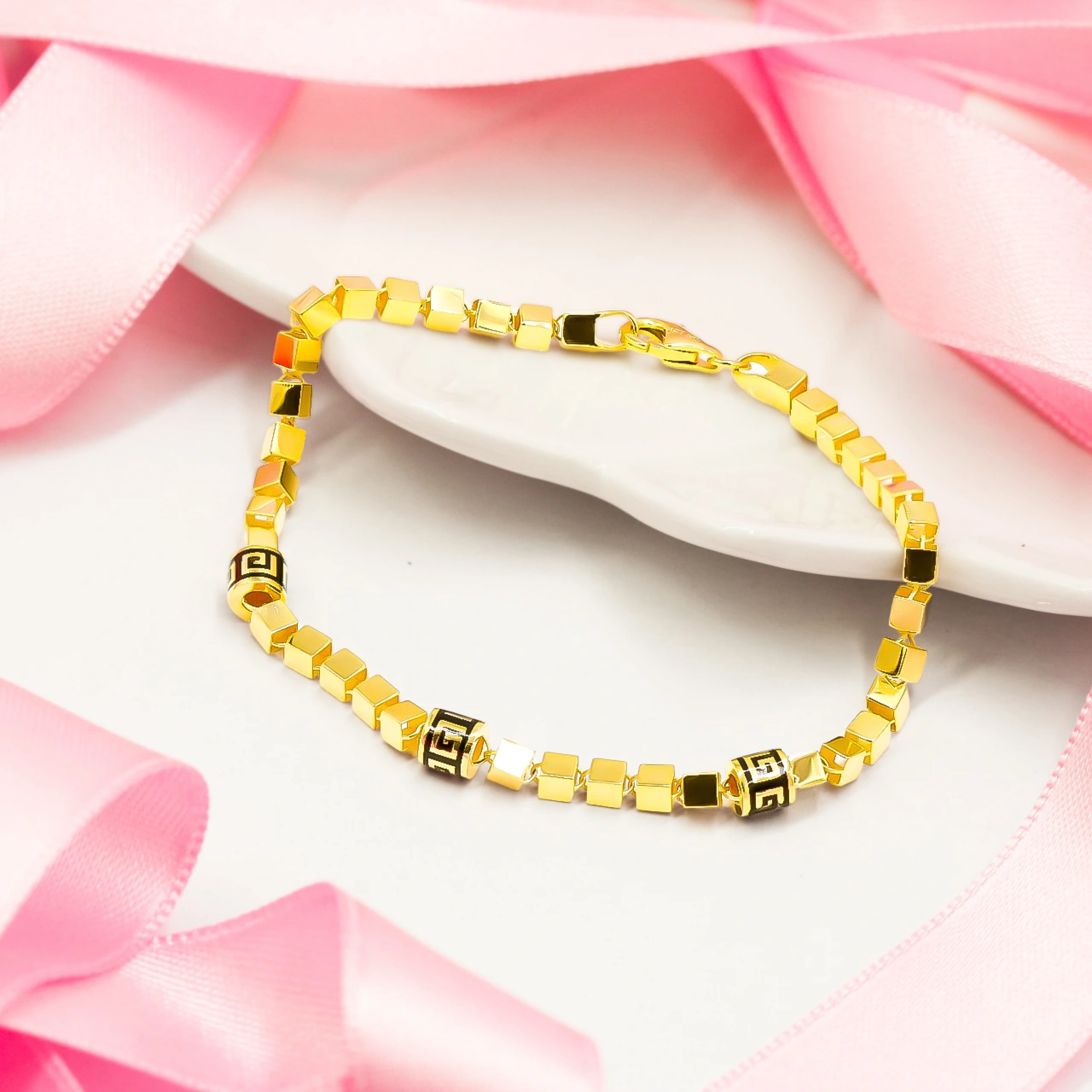 Kare Kesim İtalyan 14 Ayar Altın Bileklik