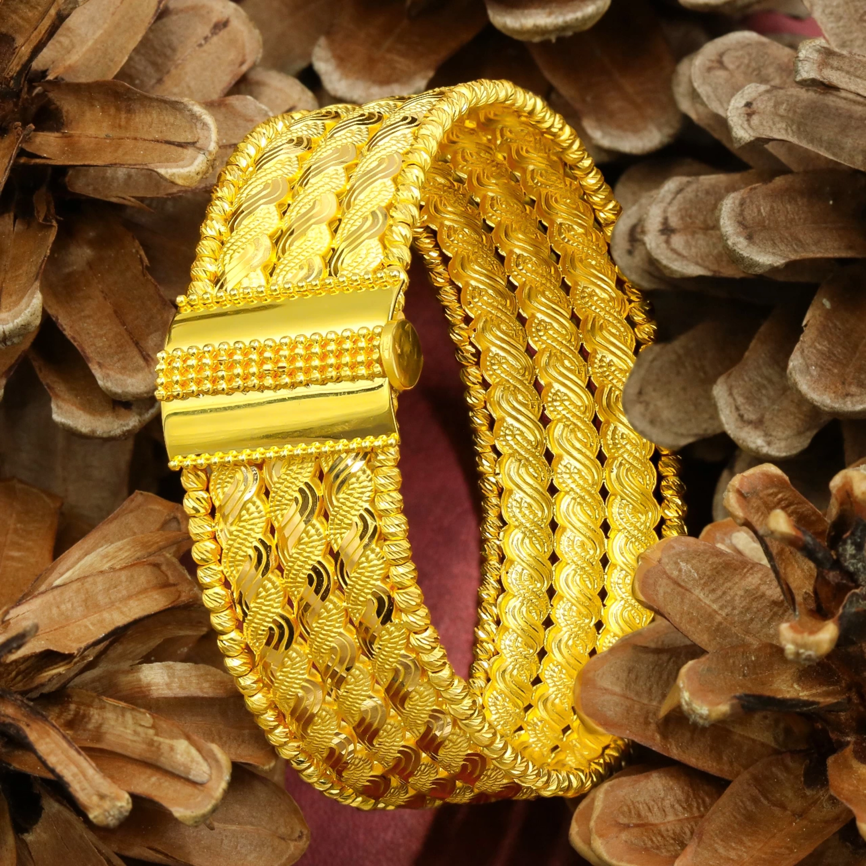 Dorika 22 Ayar Altın Kelepçe Bilezik