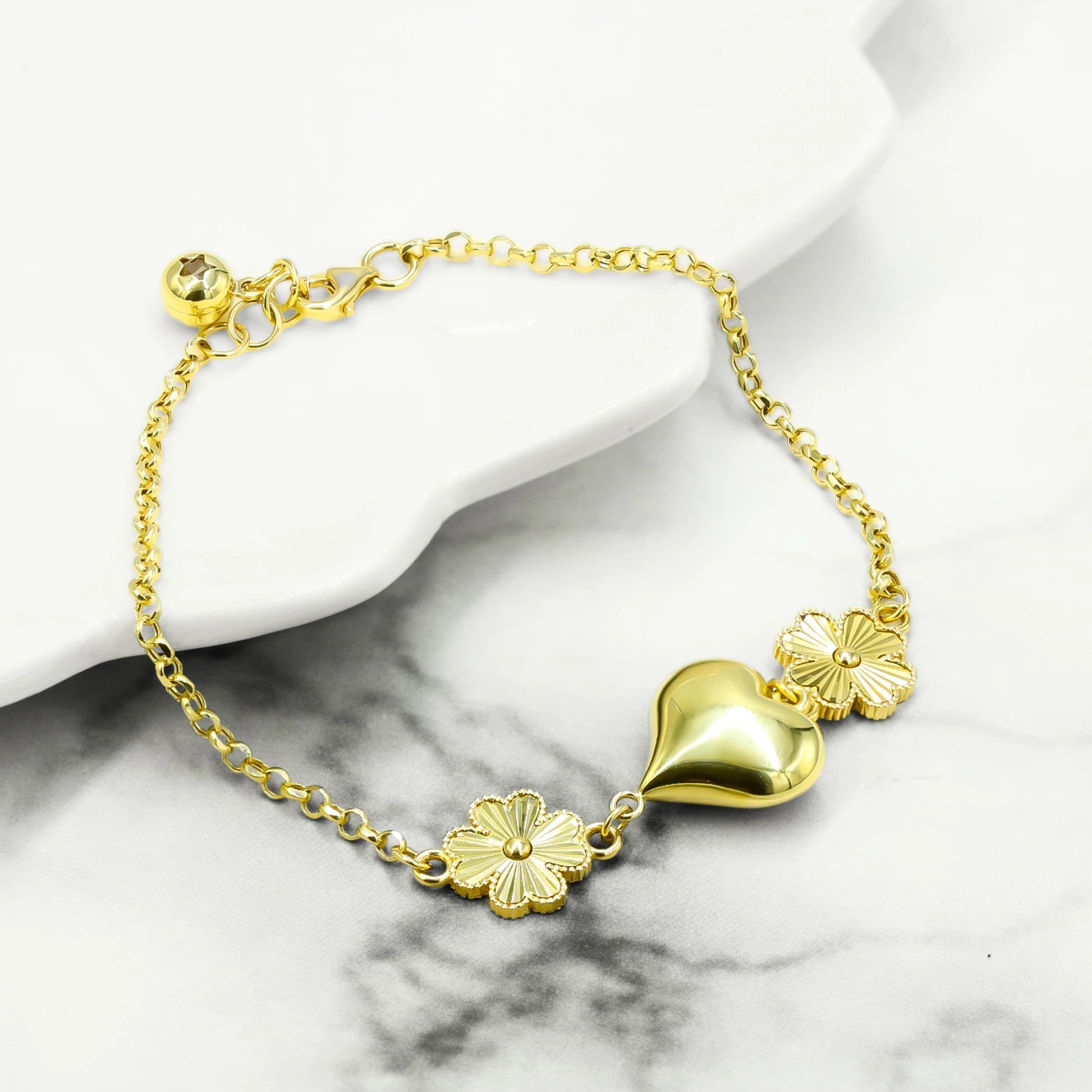 Kalp Desenli 14 Ayar Altın Bileklik