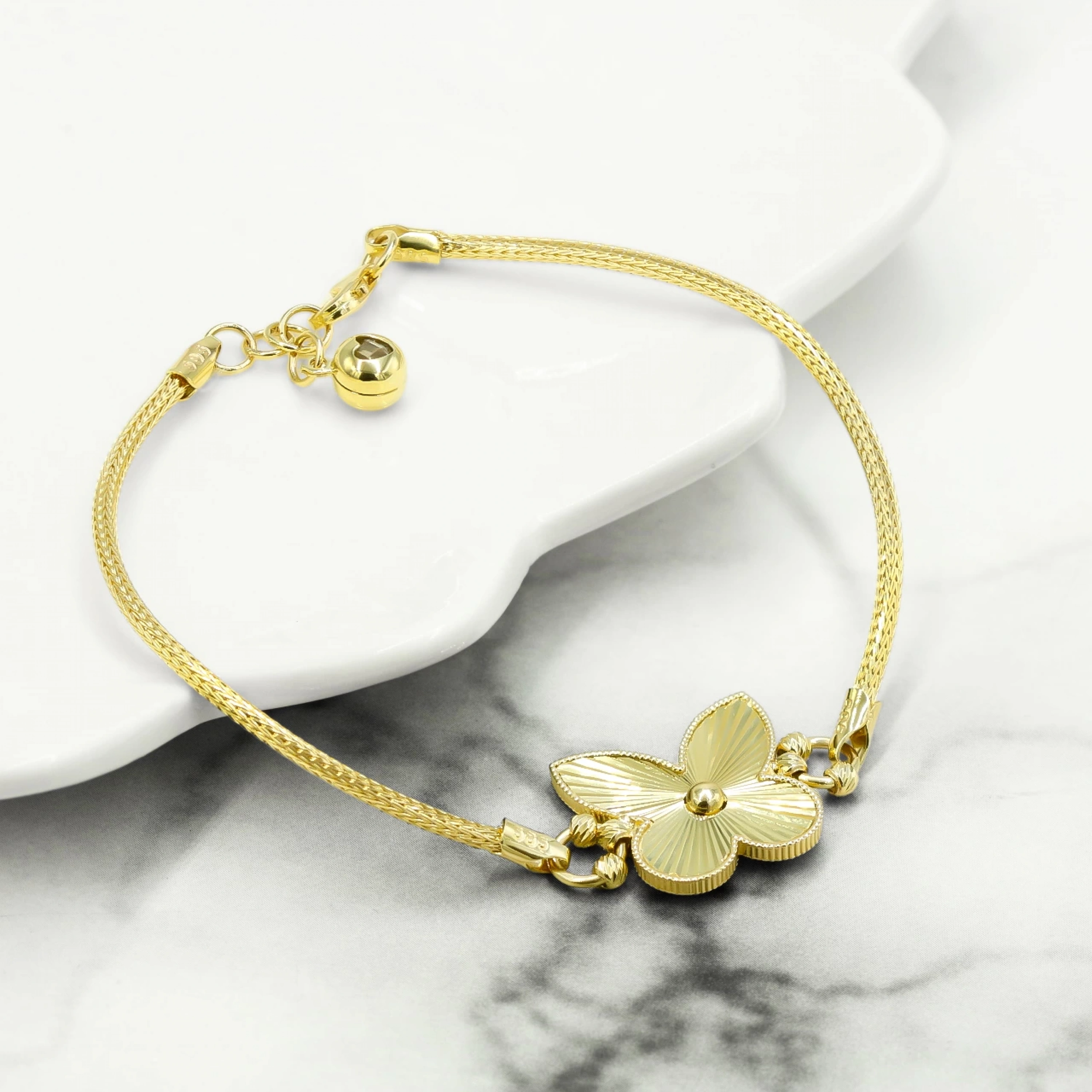 Kelebek Figürlü 14 Ayar Altın Bileklik