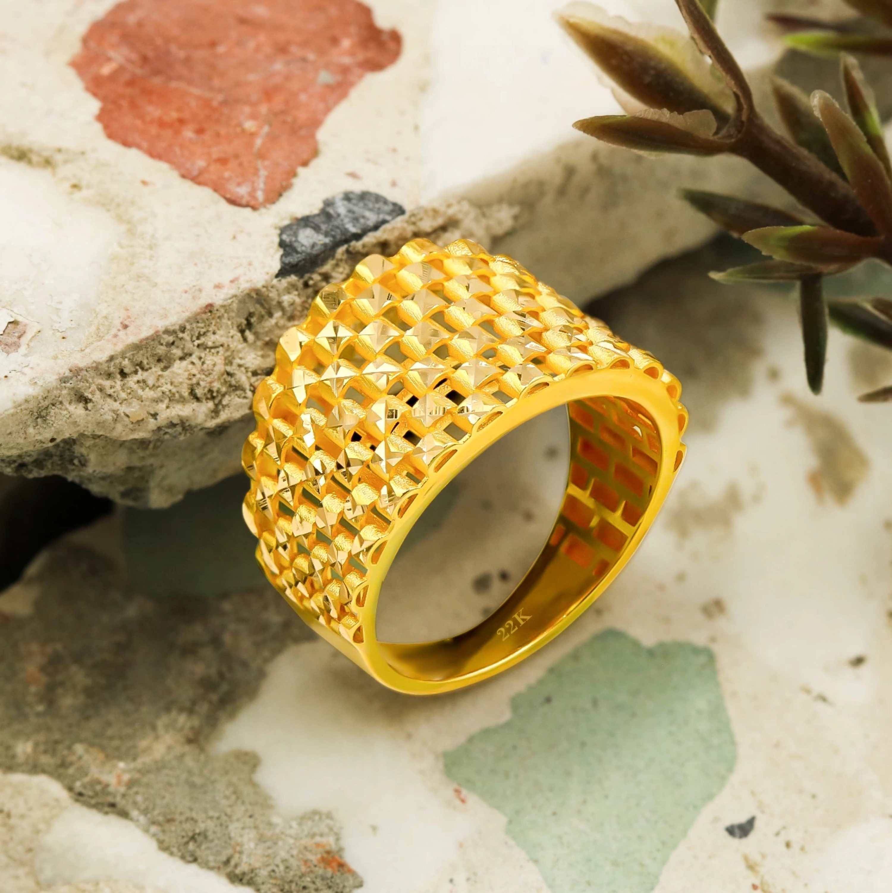 Modern Tasarım  22 Ayar Altın Yüzük