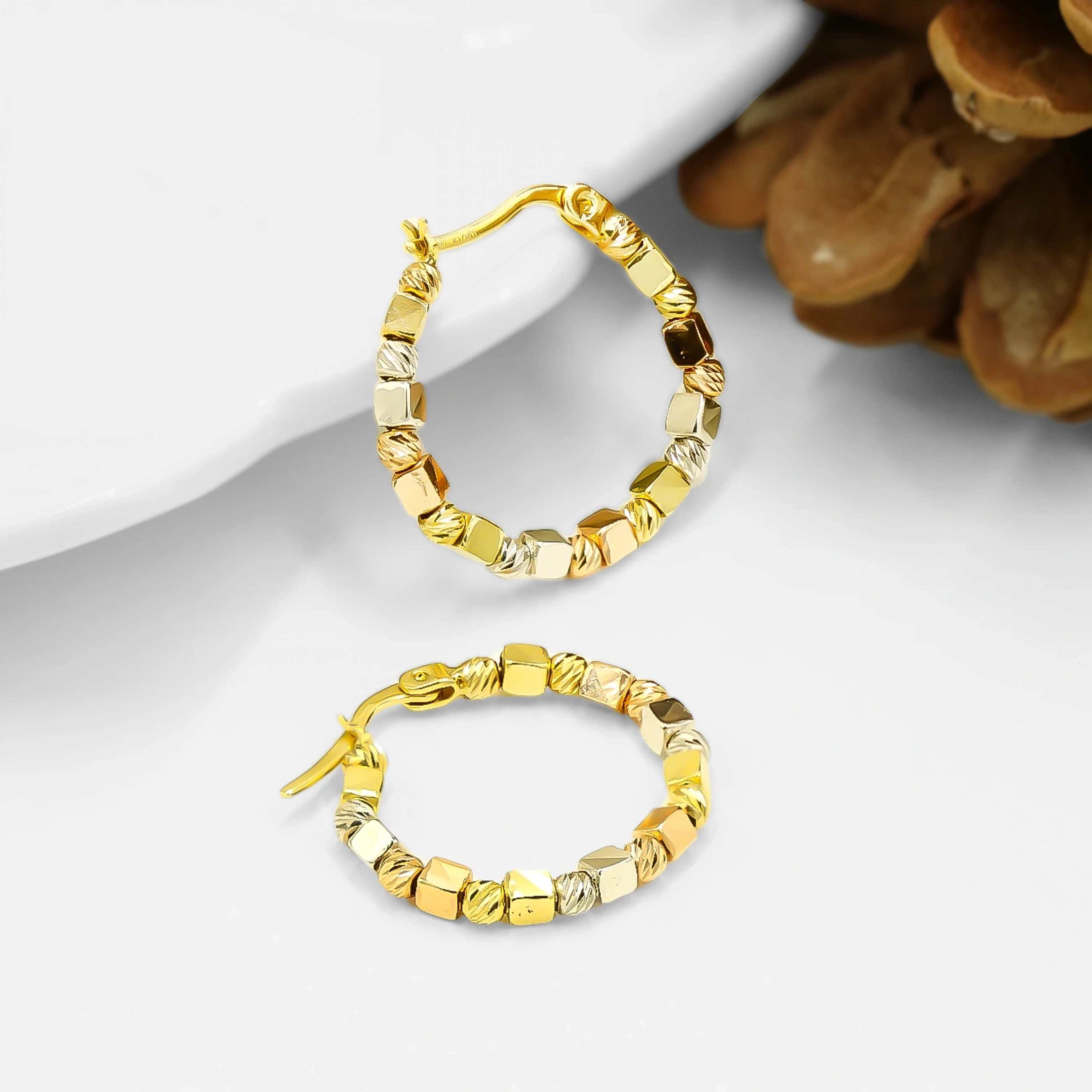 Renkli Dorika 14 Ayar Halka Altın Küpe