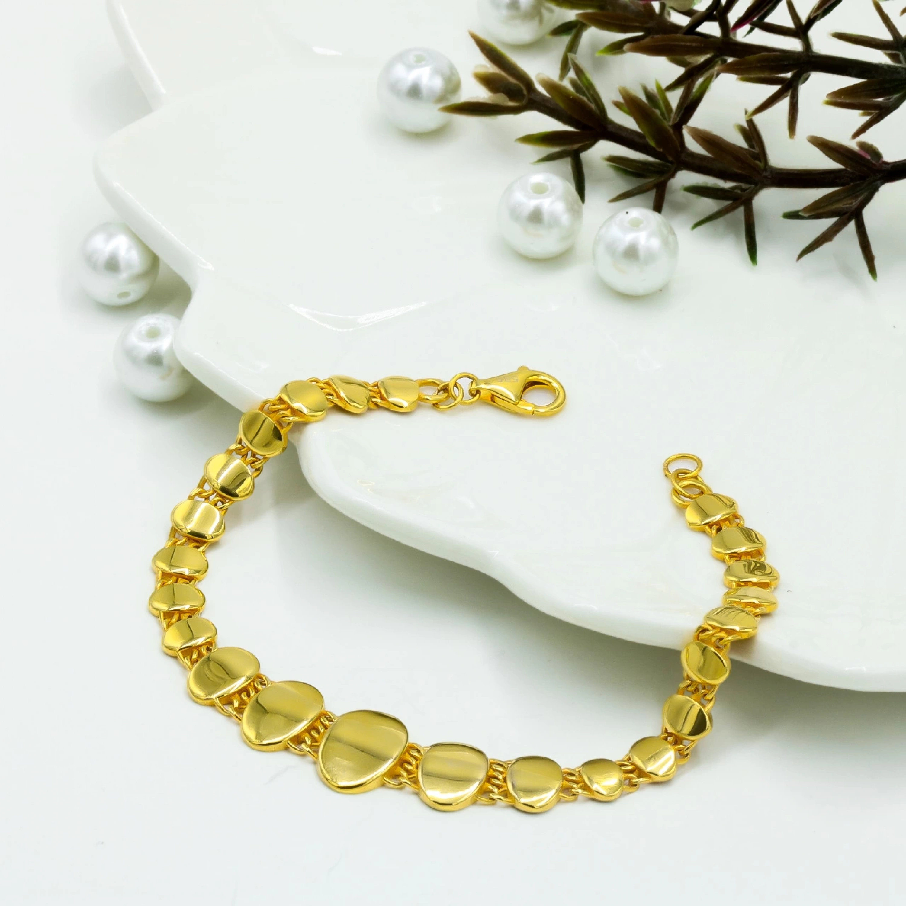 Oval Model 22 Ayar Altın Bileklik