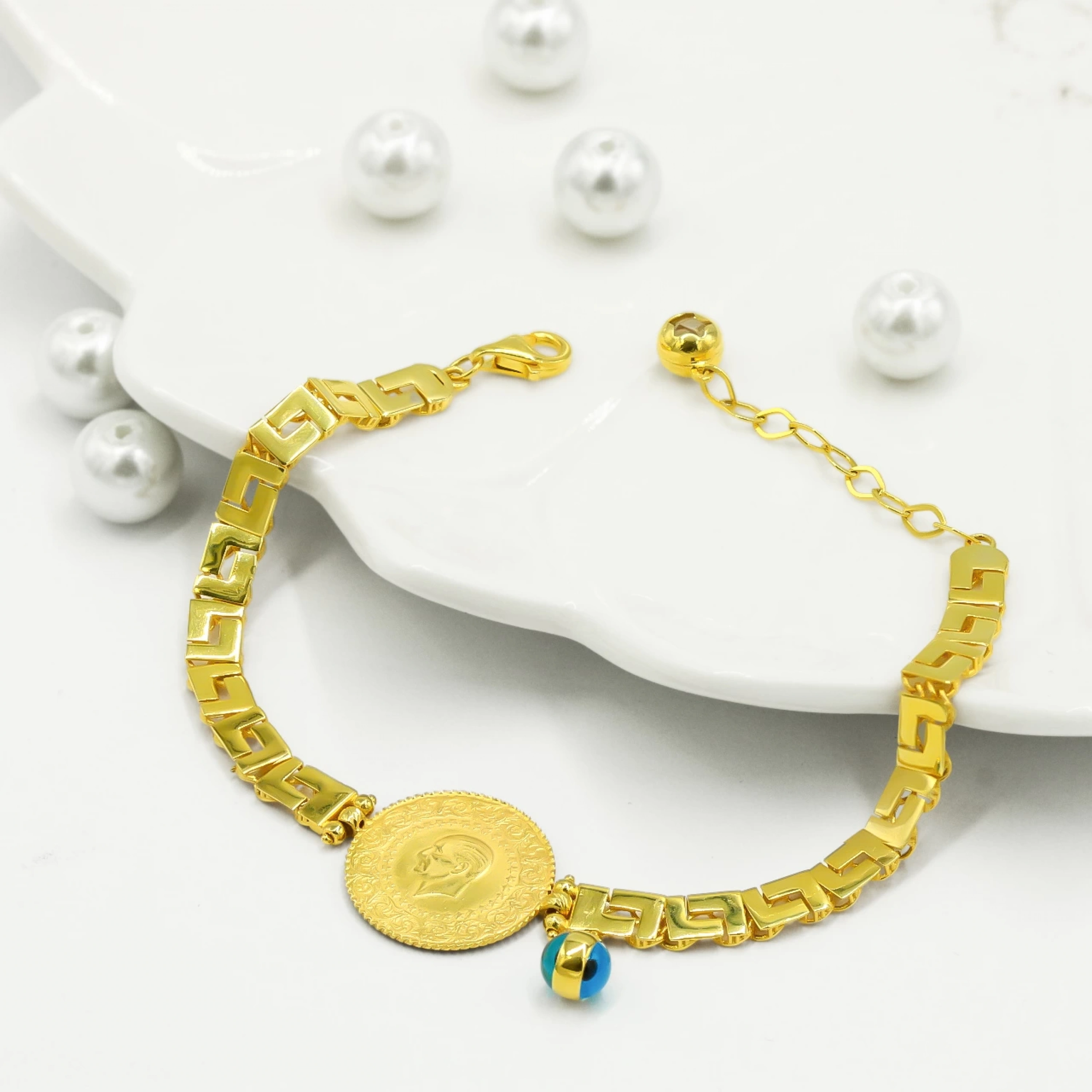 Özel Tasarım Çeyrekli 14 Ayar Altın Bileklik