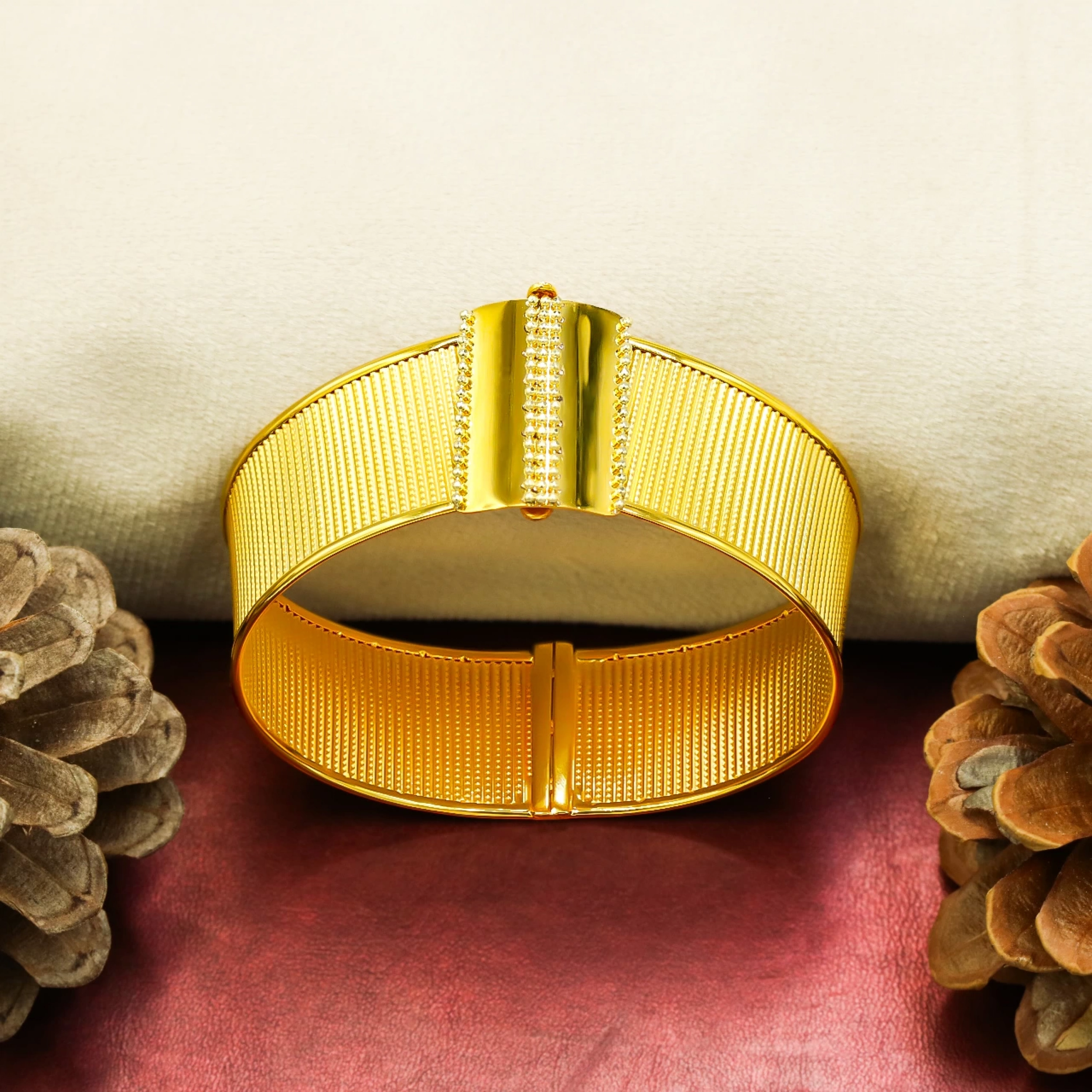 Özel Tasarım Hasır 14 Ayar Kelepçe Bilezik