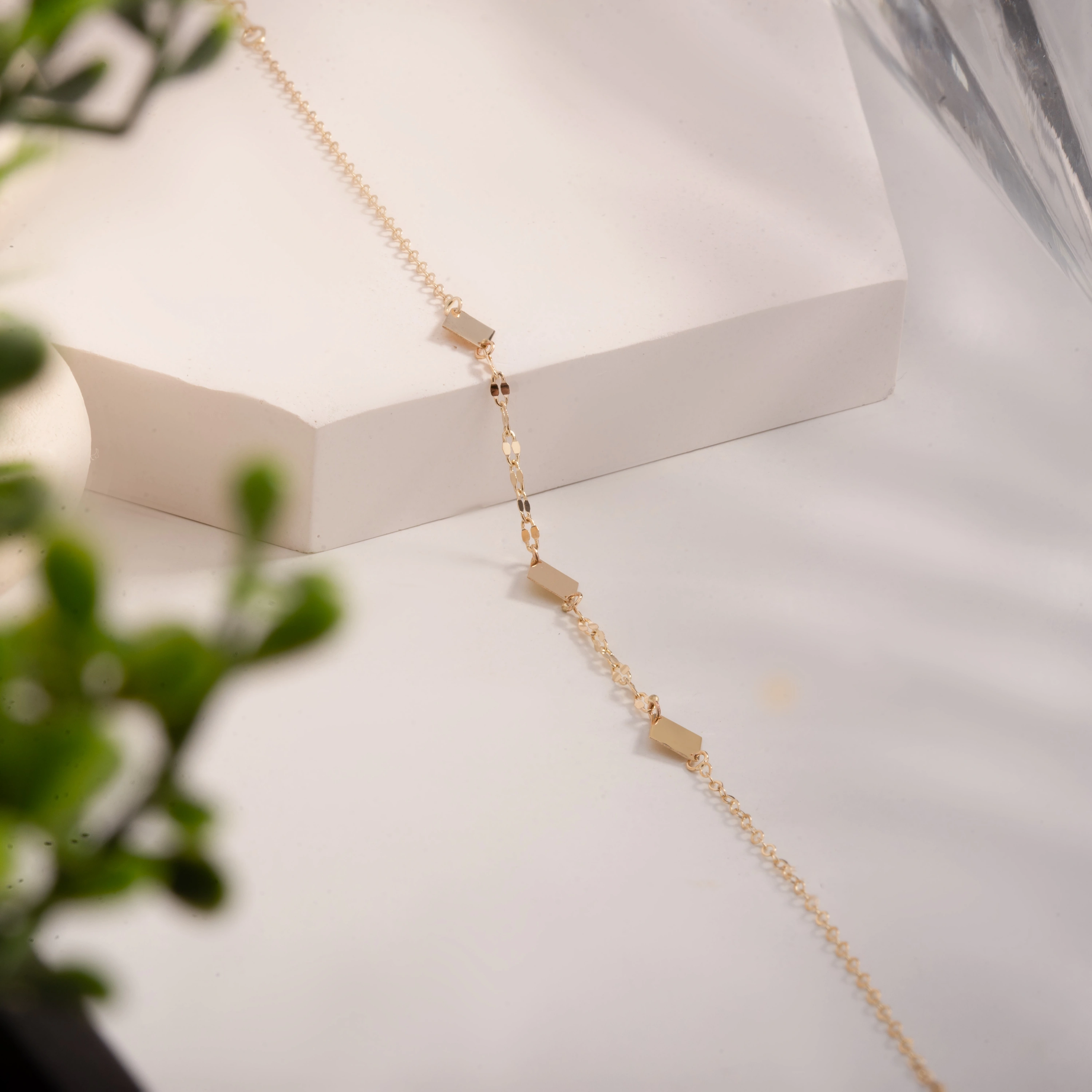 Prizma Figürlü 14 Ayar Altın Bileklik