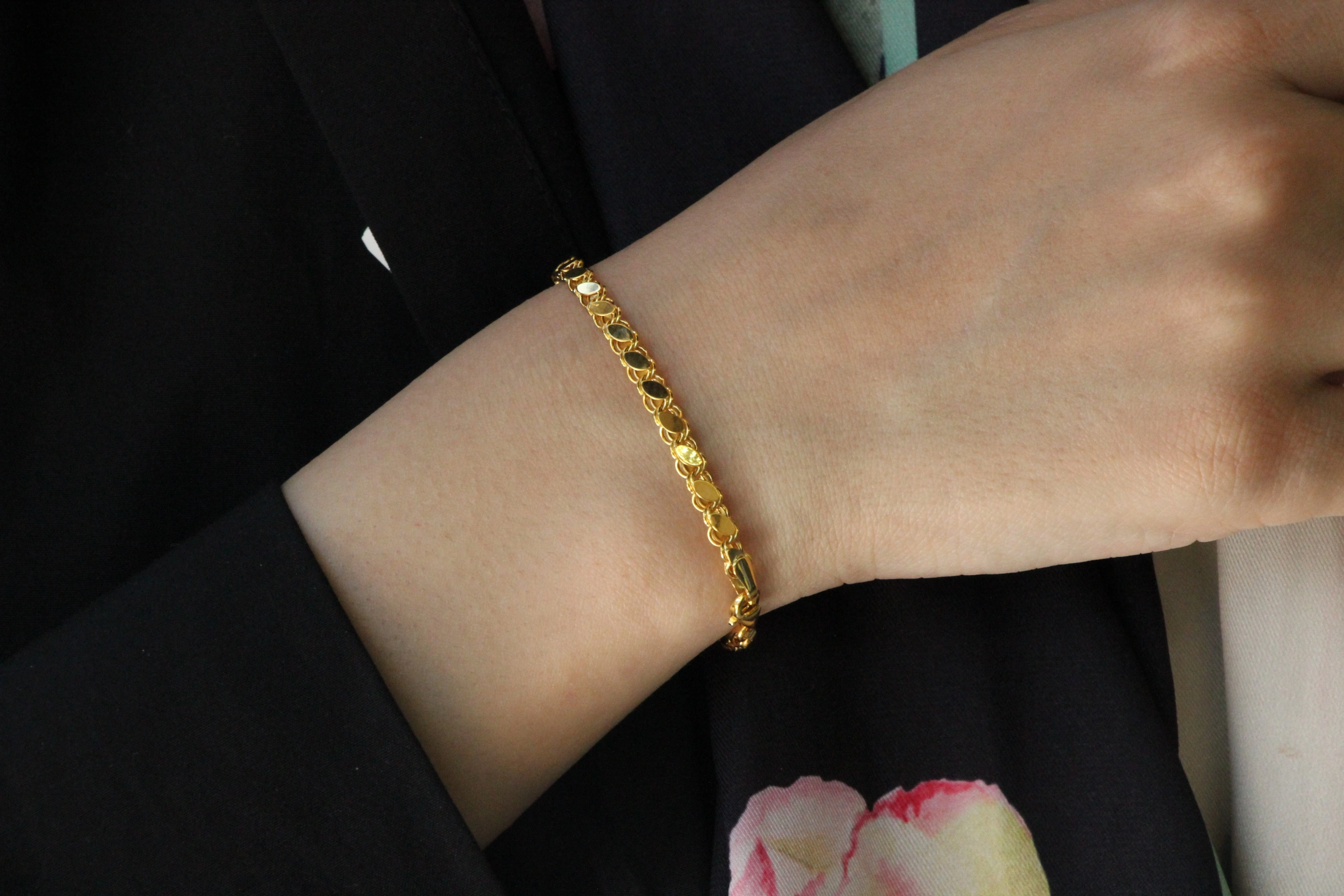 Pullu 14 Ayar Altın Bileklik