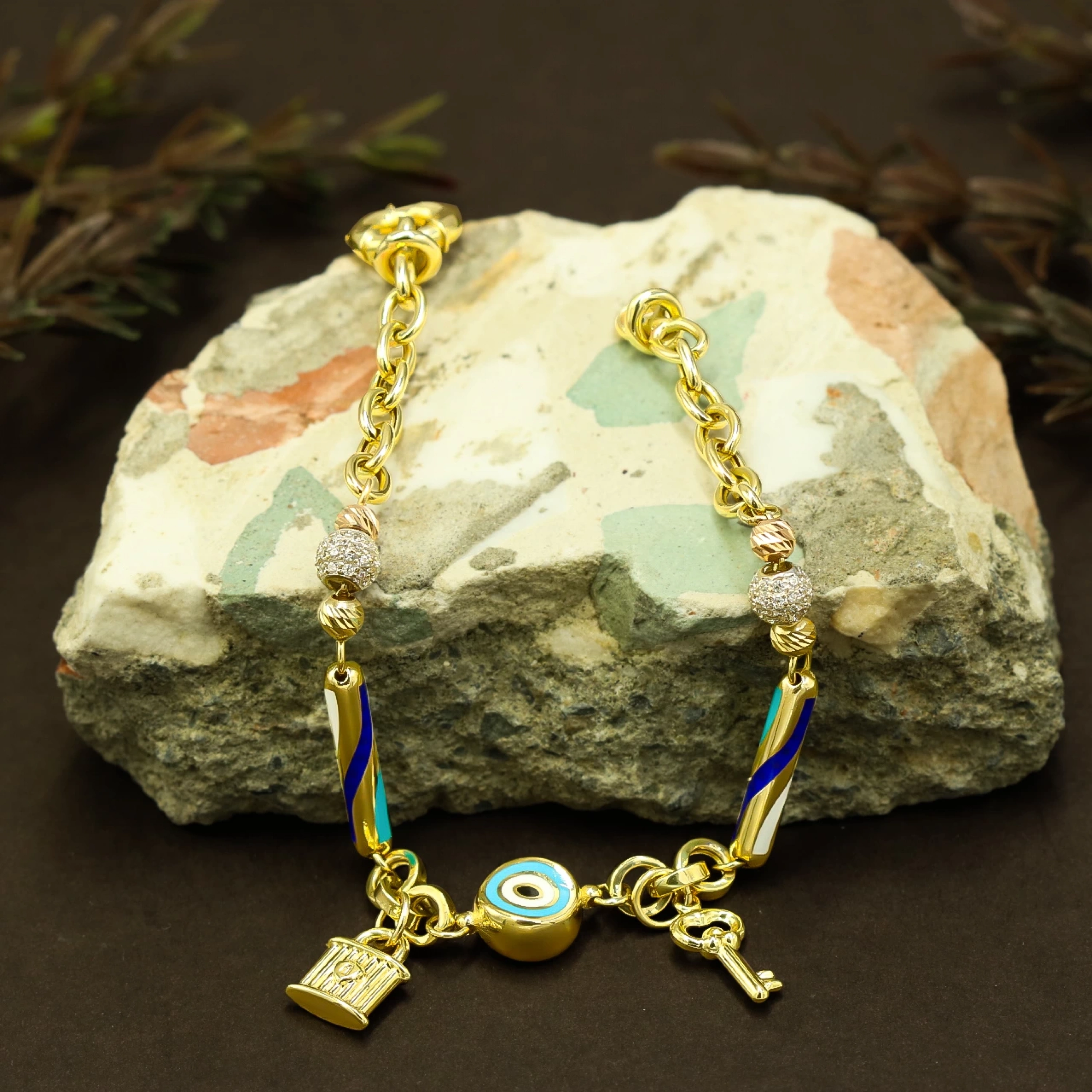 Sallantılı Charm 14 Ayar Altın Bileklik