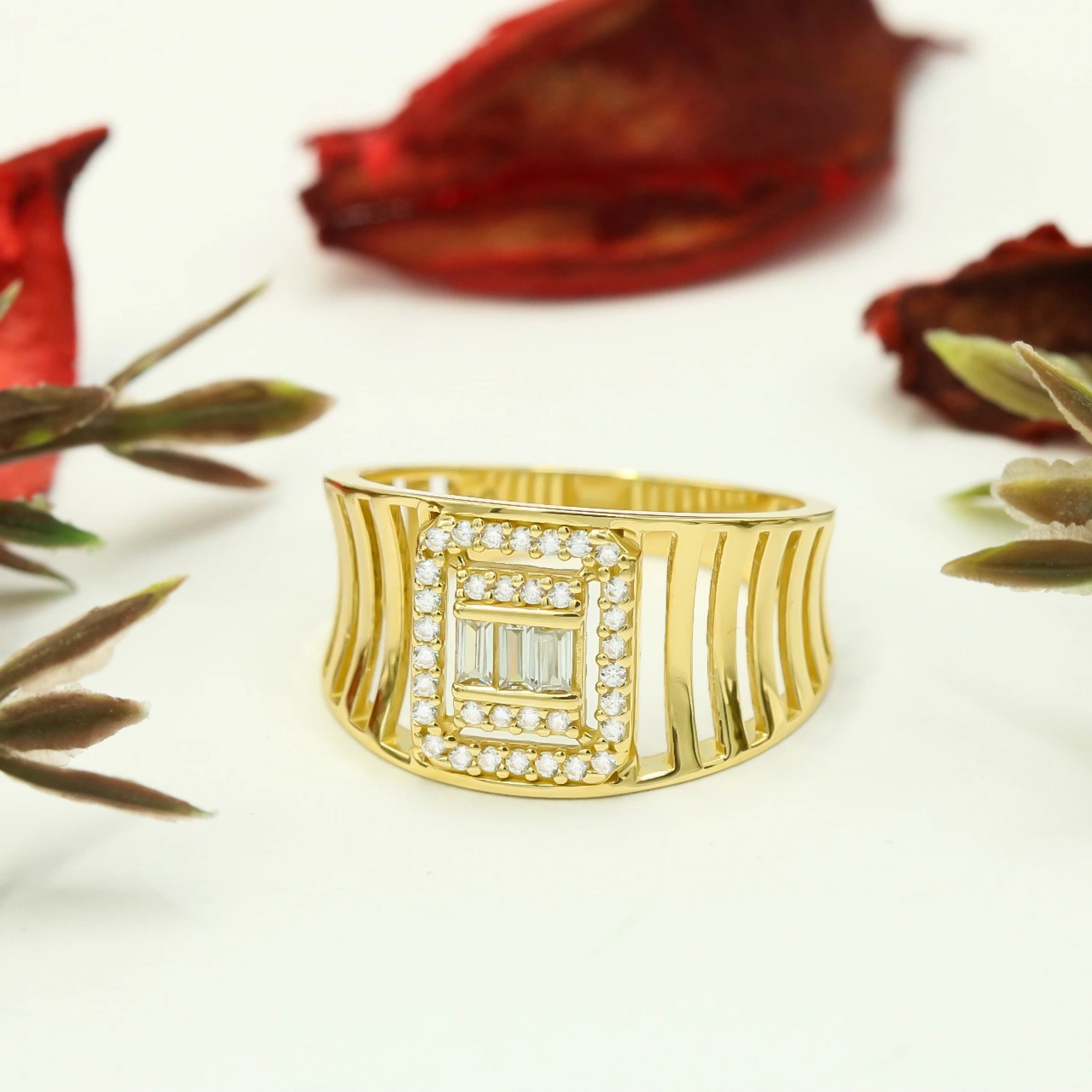 Şeritli Baget 14 Ayar Altın Yüzük