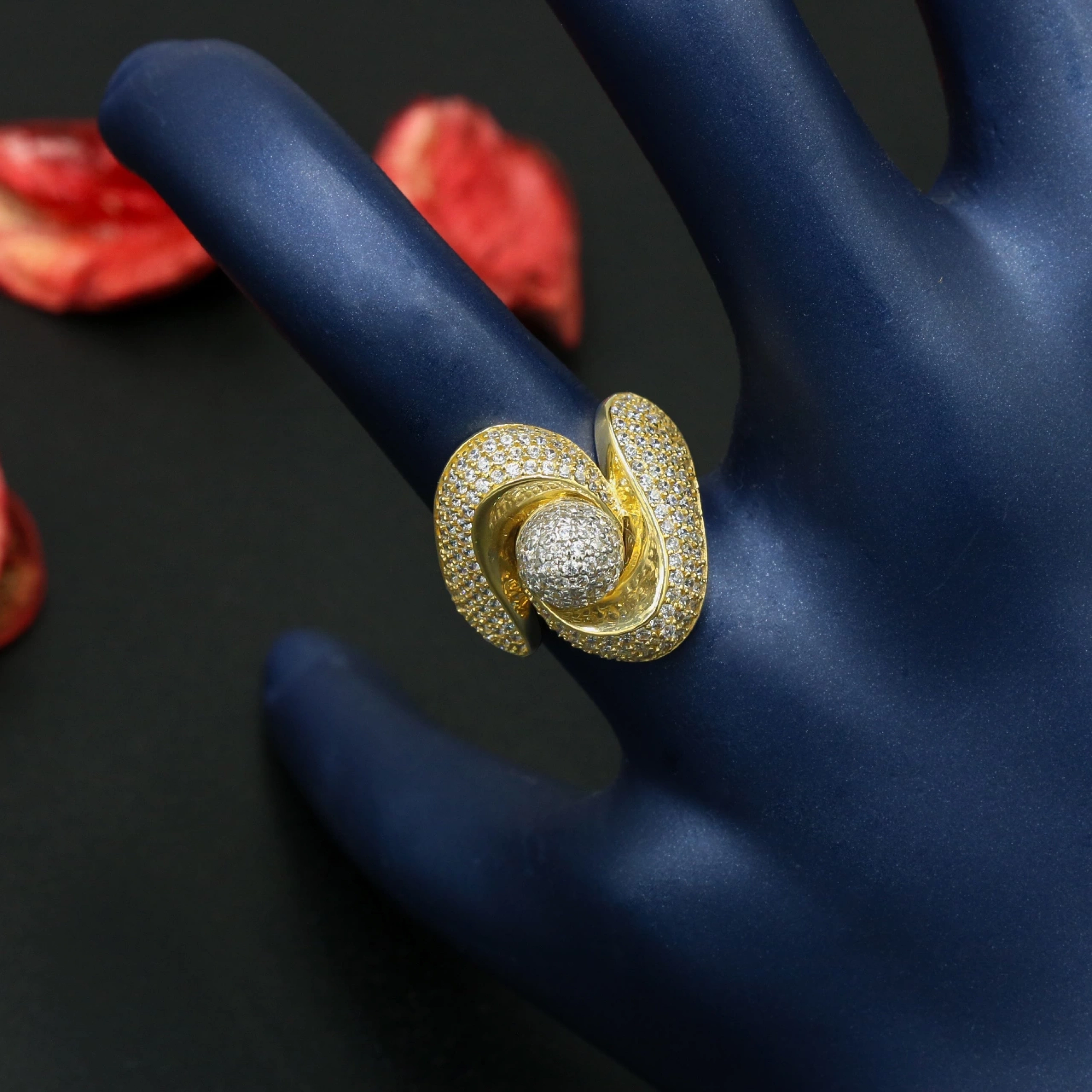 Taşlı Fantezi 14 Ayar Altın Yüzük