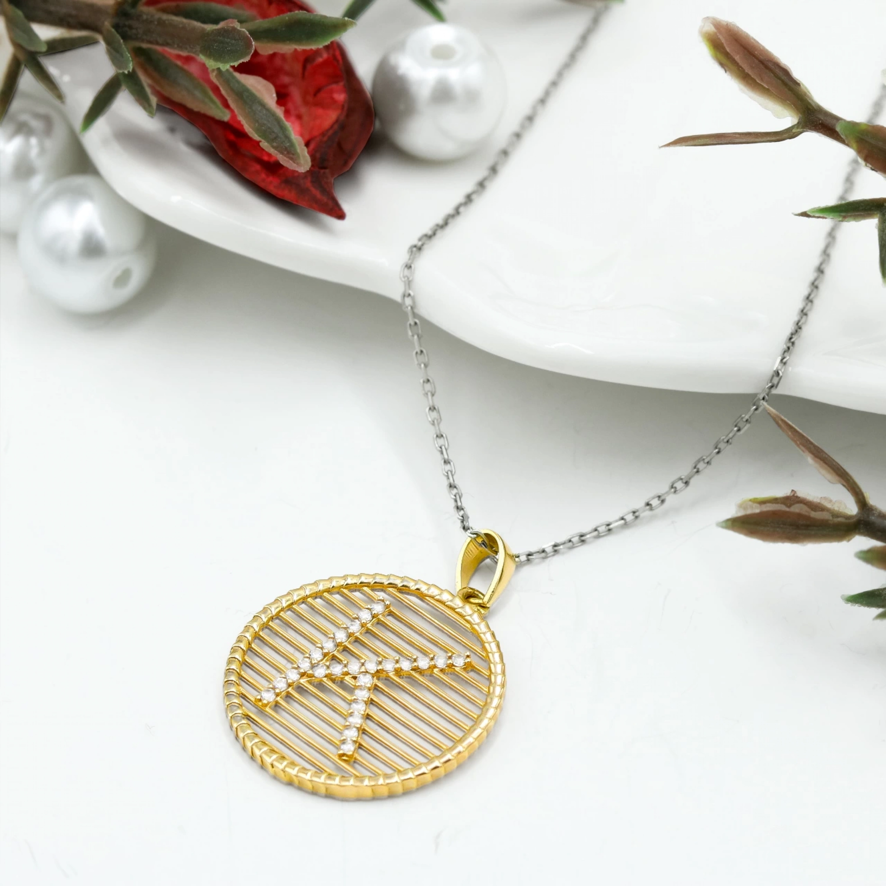 Taşlı K Harfi 8 Ayar Kolye Ucu