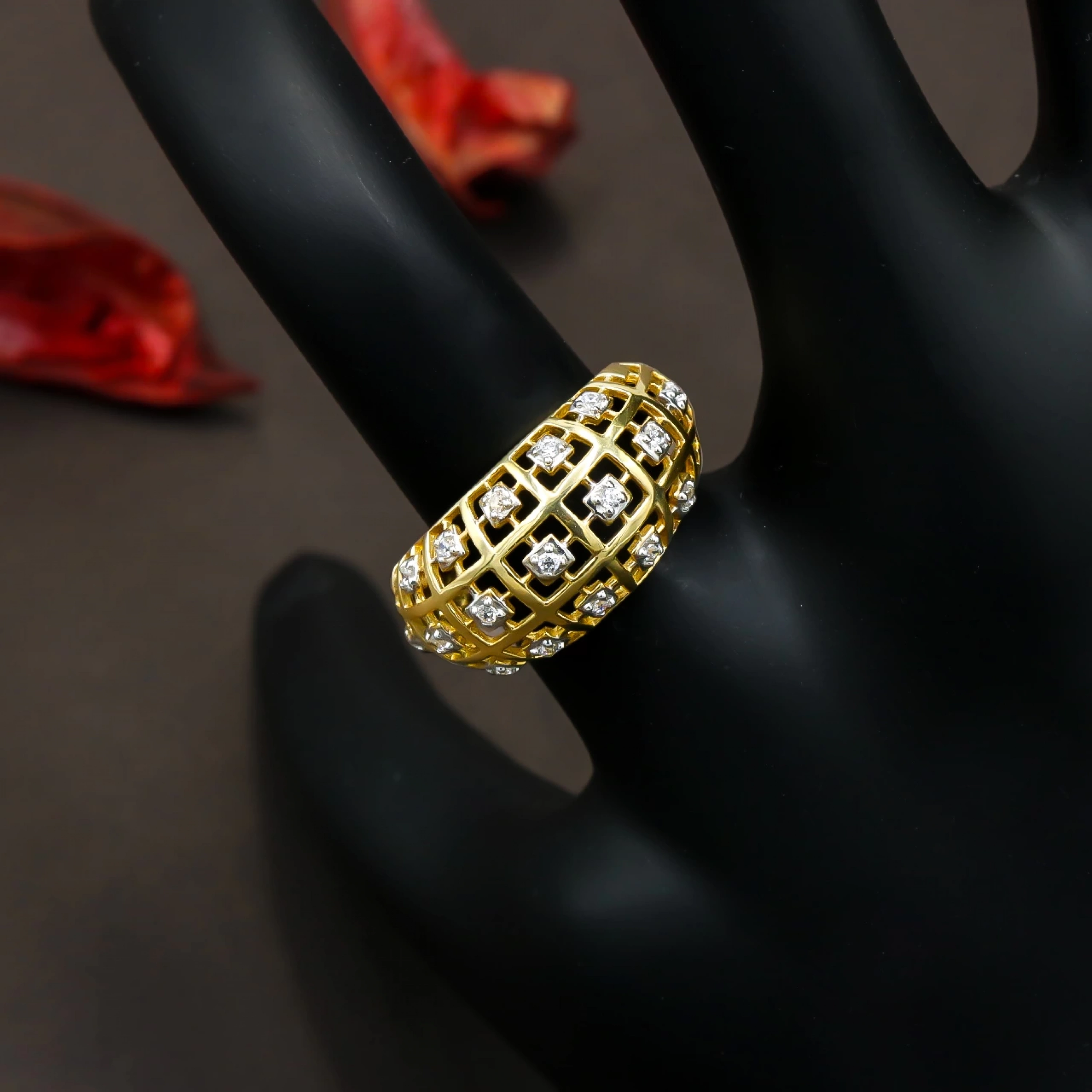 Taşlı Kafes 14 Ayar Altın Yüzük