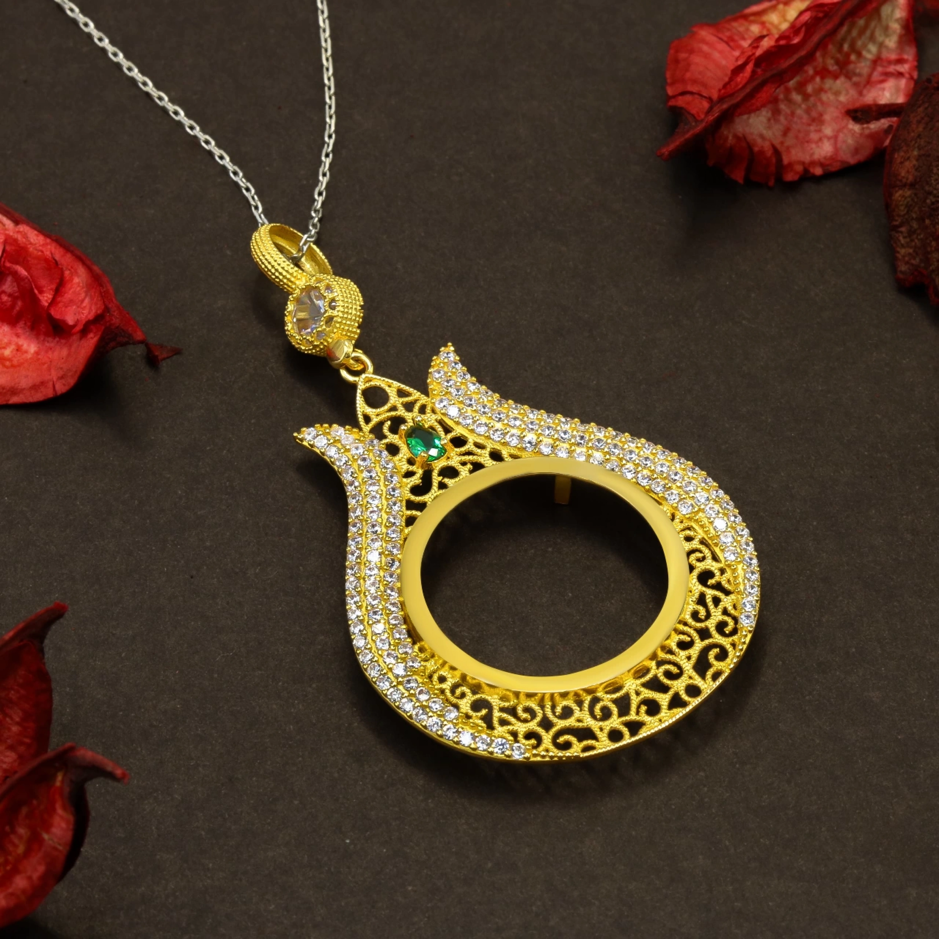 Taşlı Lale Model 14 Ayar Yarım Altın Çerçeve