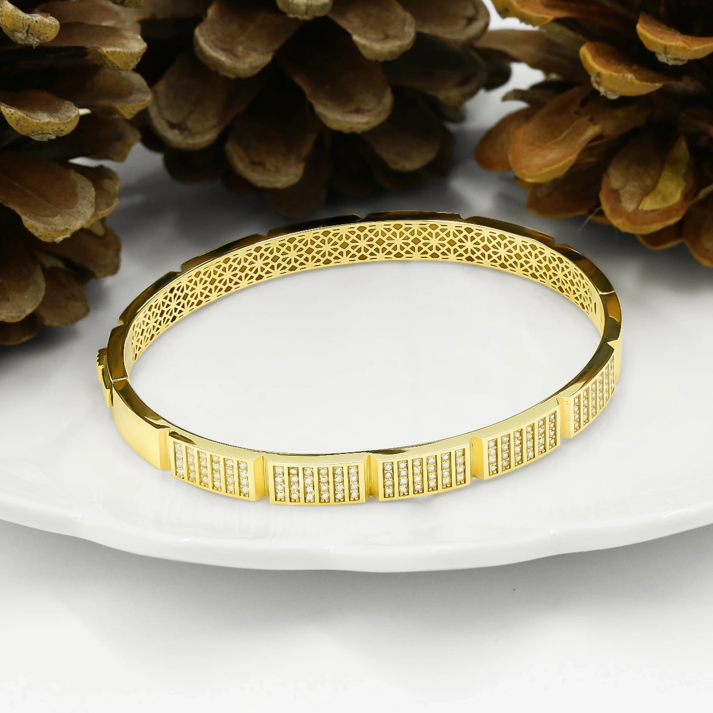 Parça Su Yolu 14 Ayar Kelepçe Bilezik