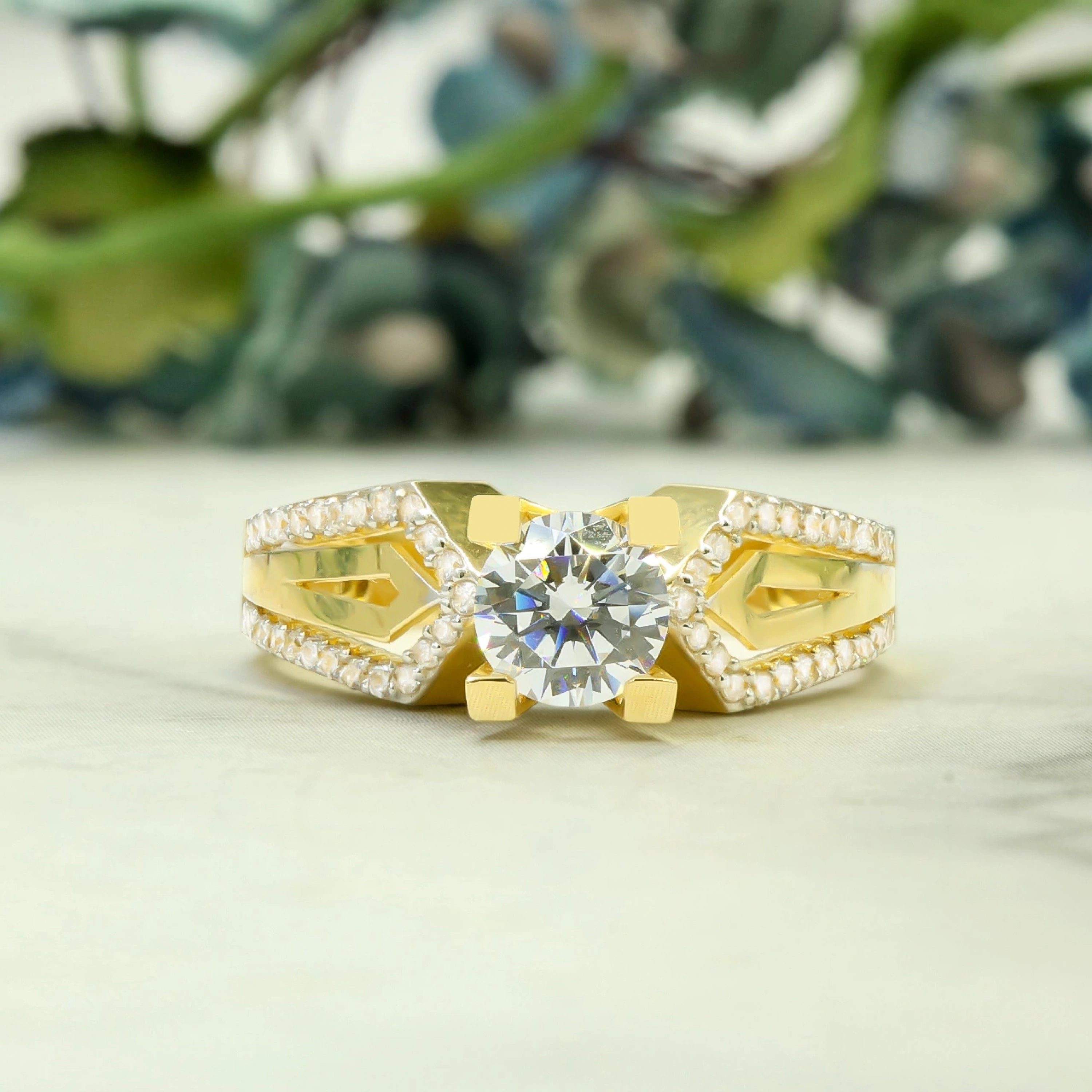 Fantezi Tektaş 14 Ayar Altın Yüzük