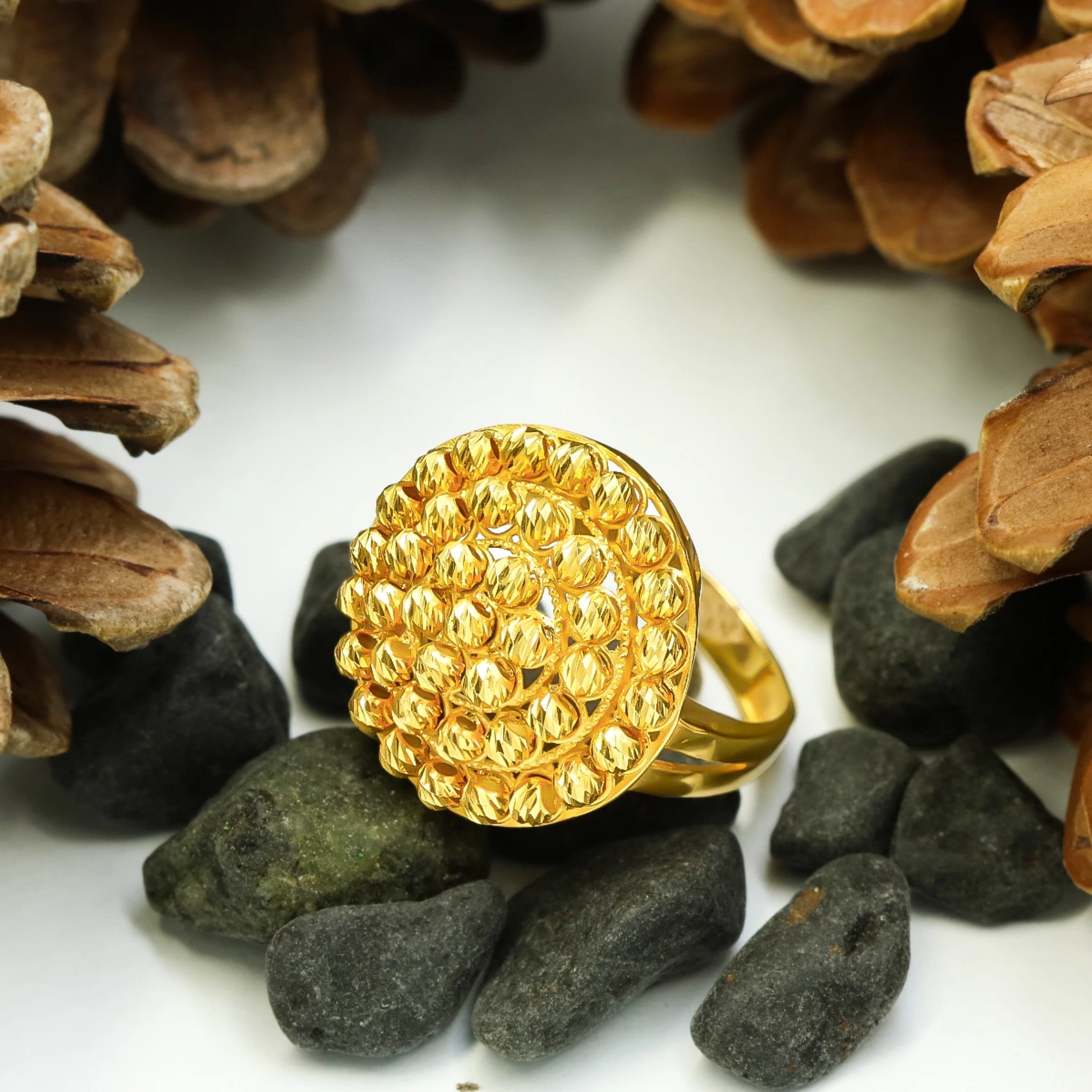 Dorika 14 Ayar Altın Yüzük