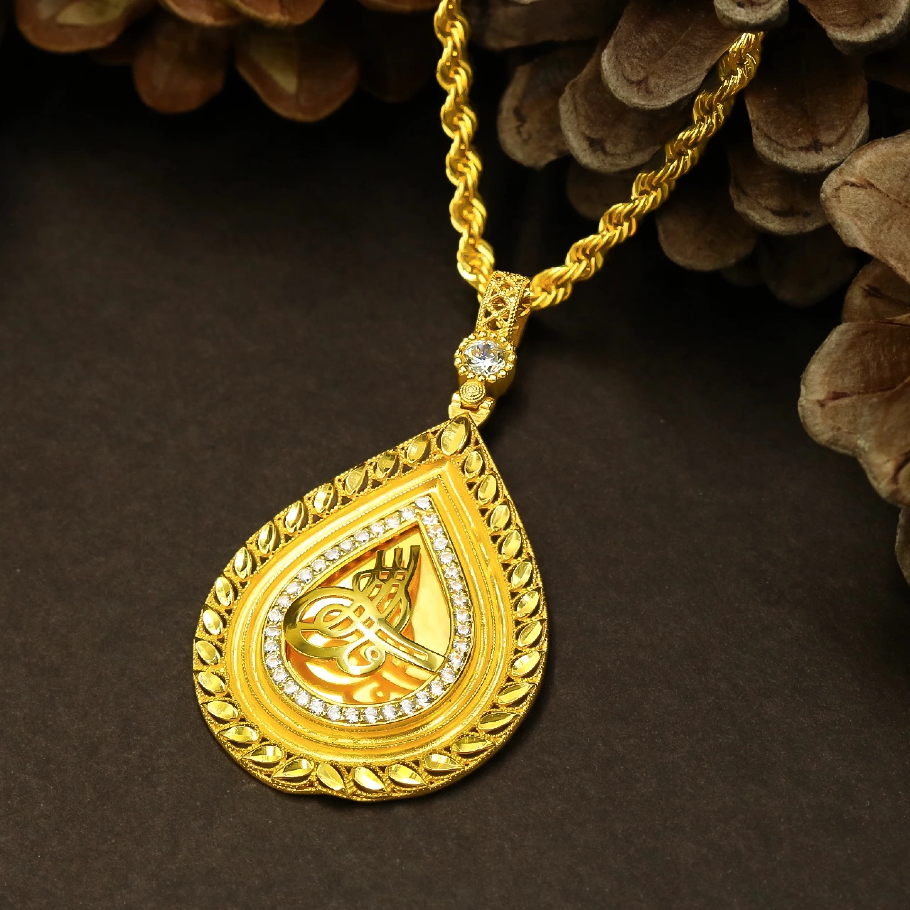 Tuğralı 14 Ayar Altın Kolye Ucu