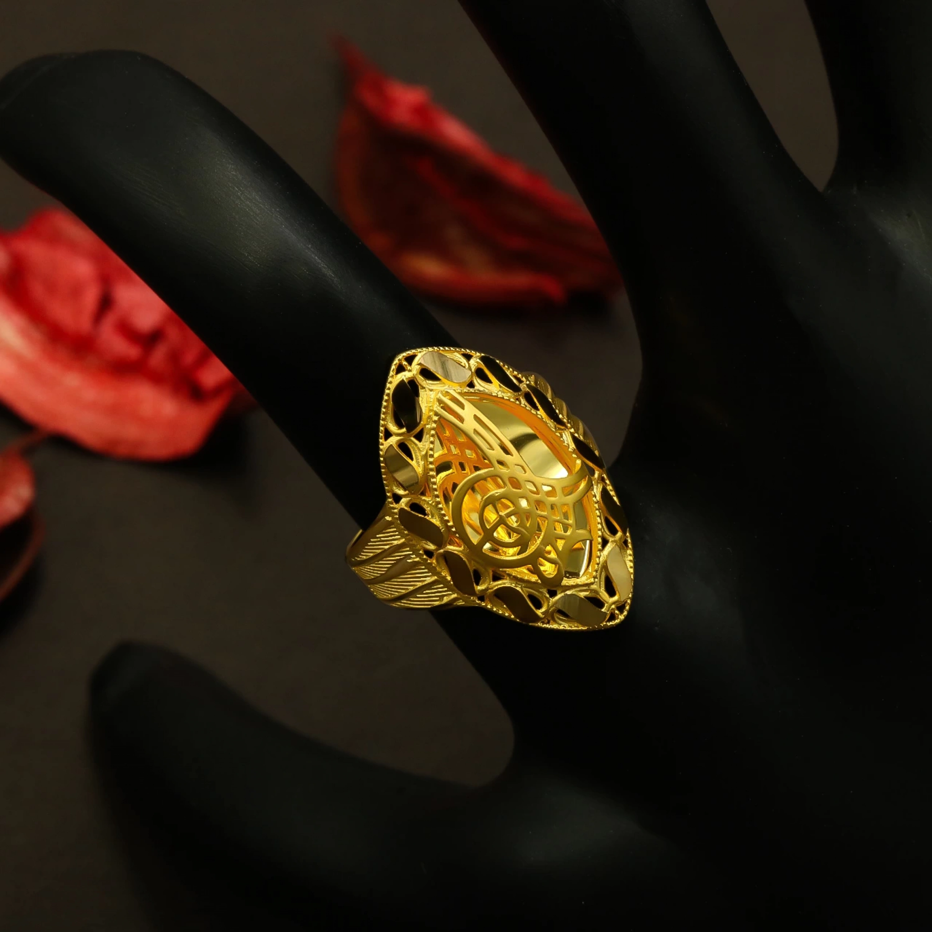 Tuğralı 8 Ayar Altın Yüzük