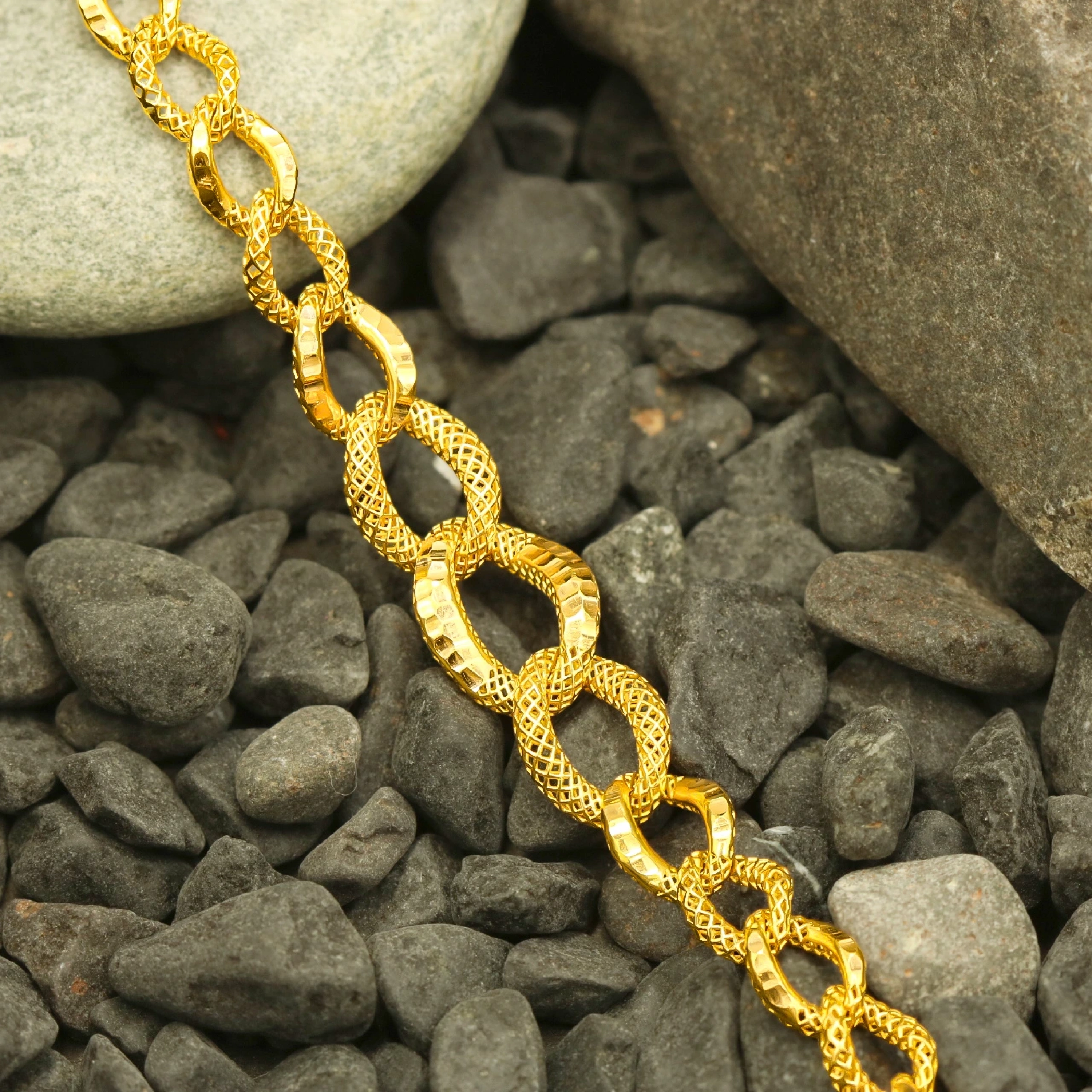 Uzayyolu 22 Ayar Altın Bileklik