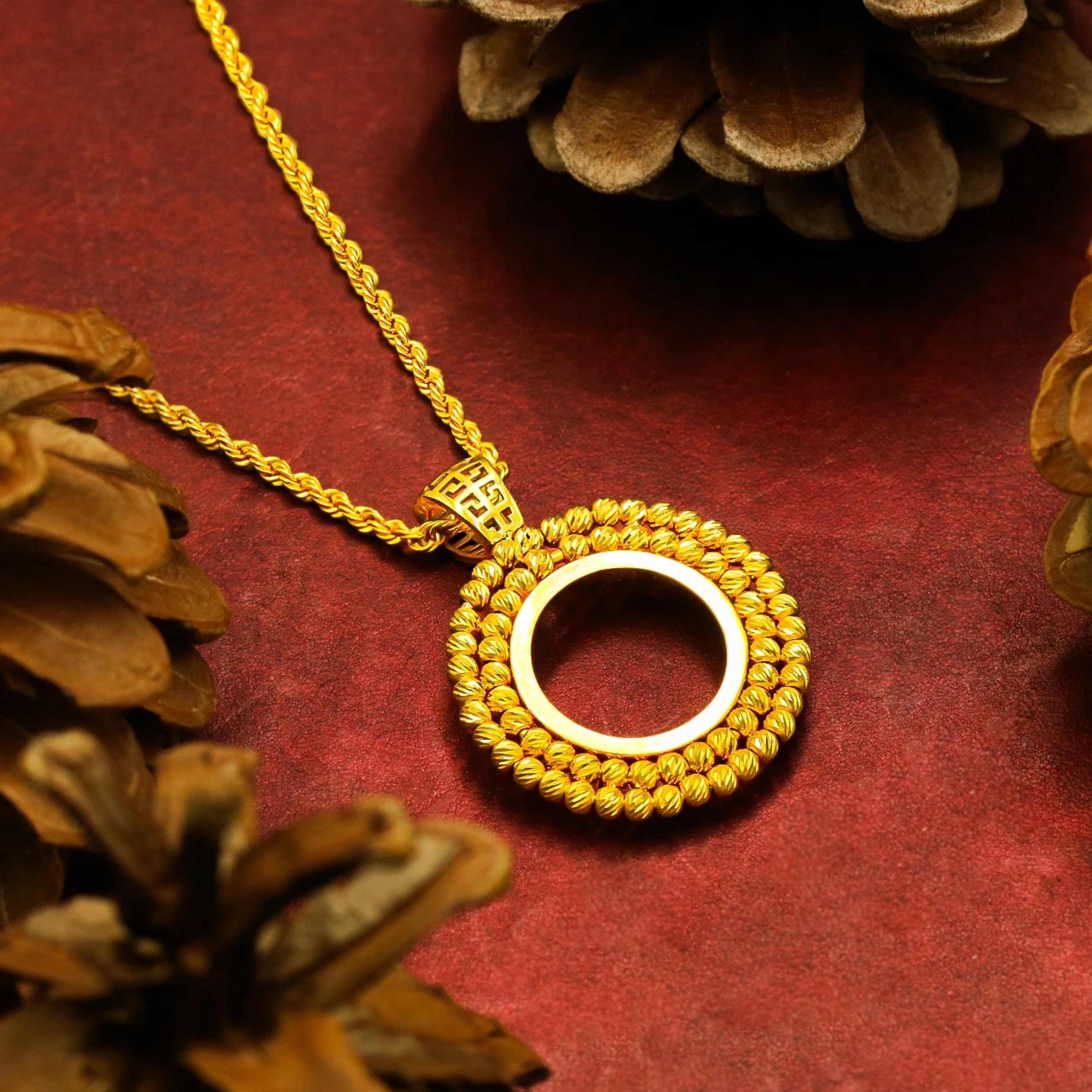 Dorika 8 Ayar Çeyrek Altın Çerçeve