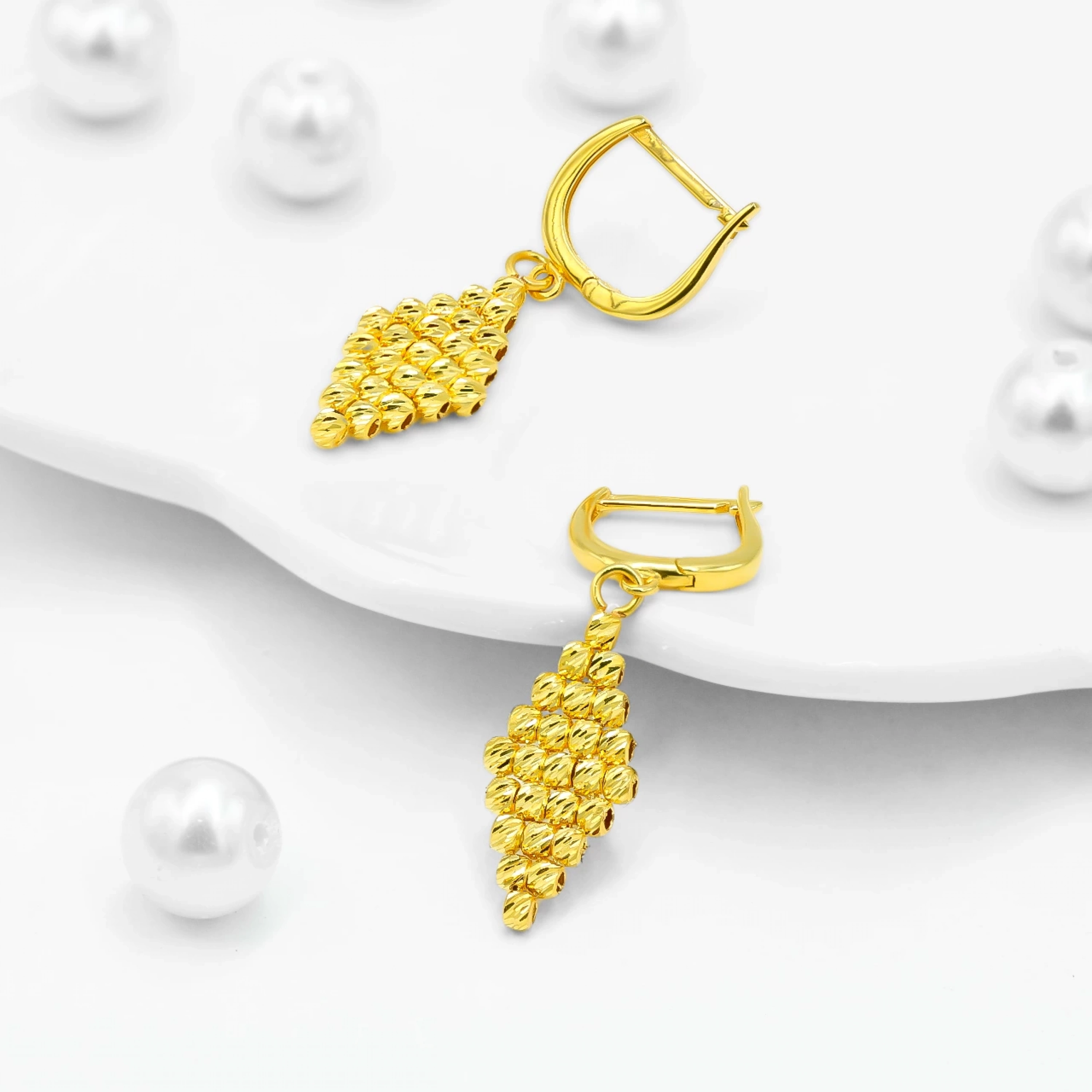 Dorika 14 Ayar Altın Küpe