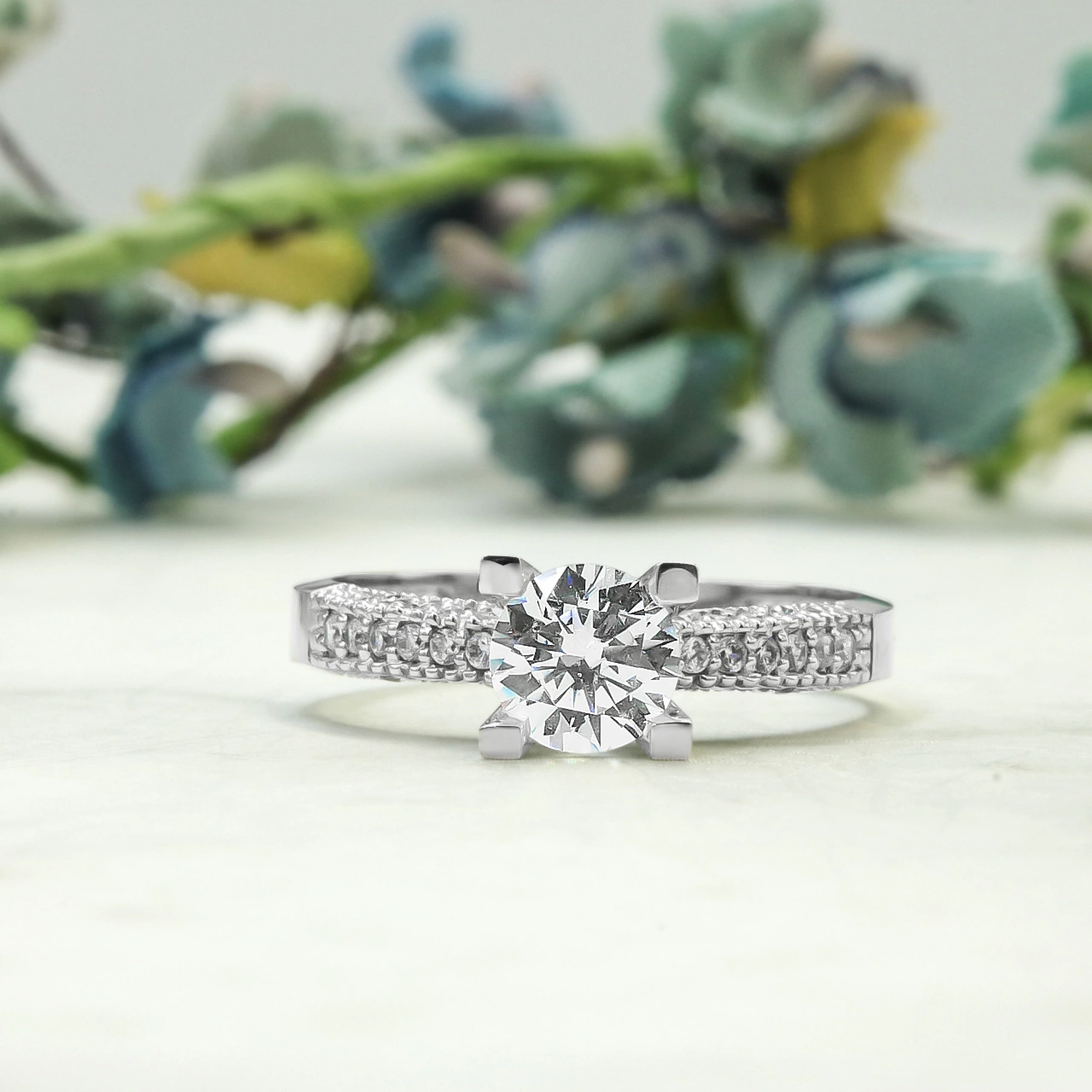 Yarımtur Tektaş 14 Ayar Altın Yüzük