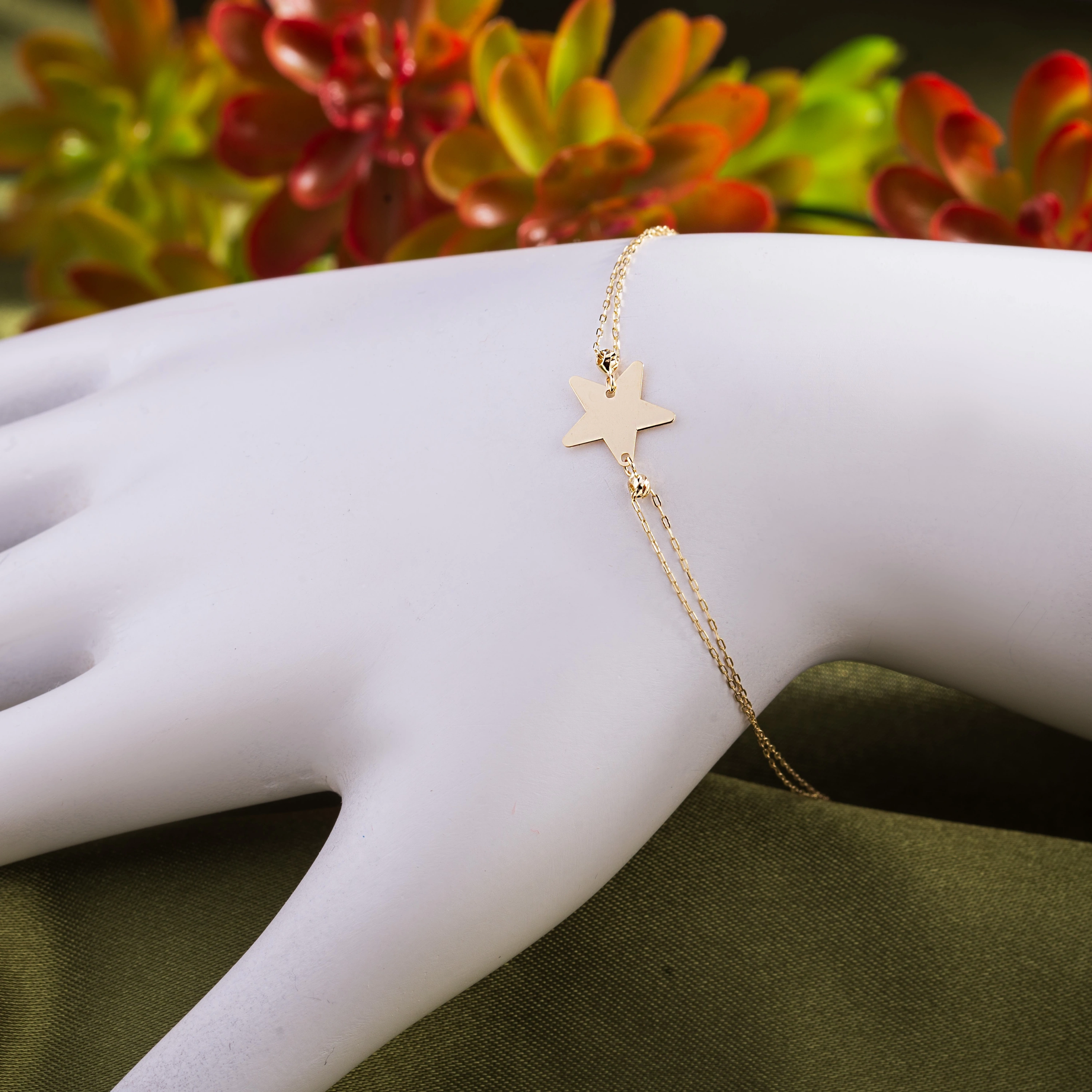 Yıldız Figürlü 14 Ayar Altın Bileklik