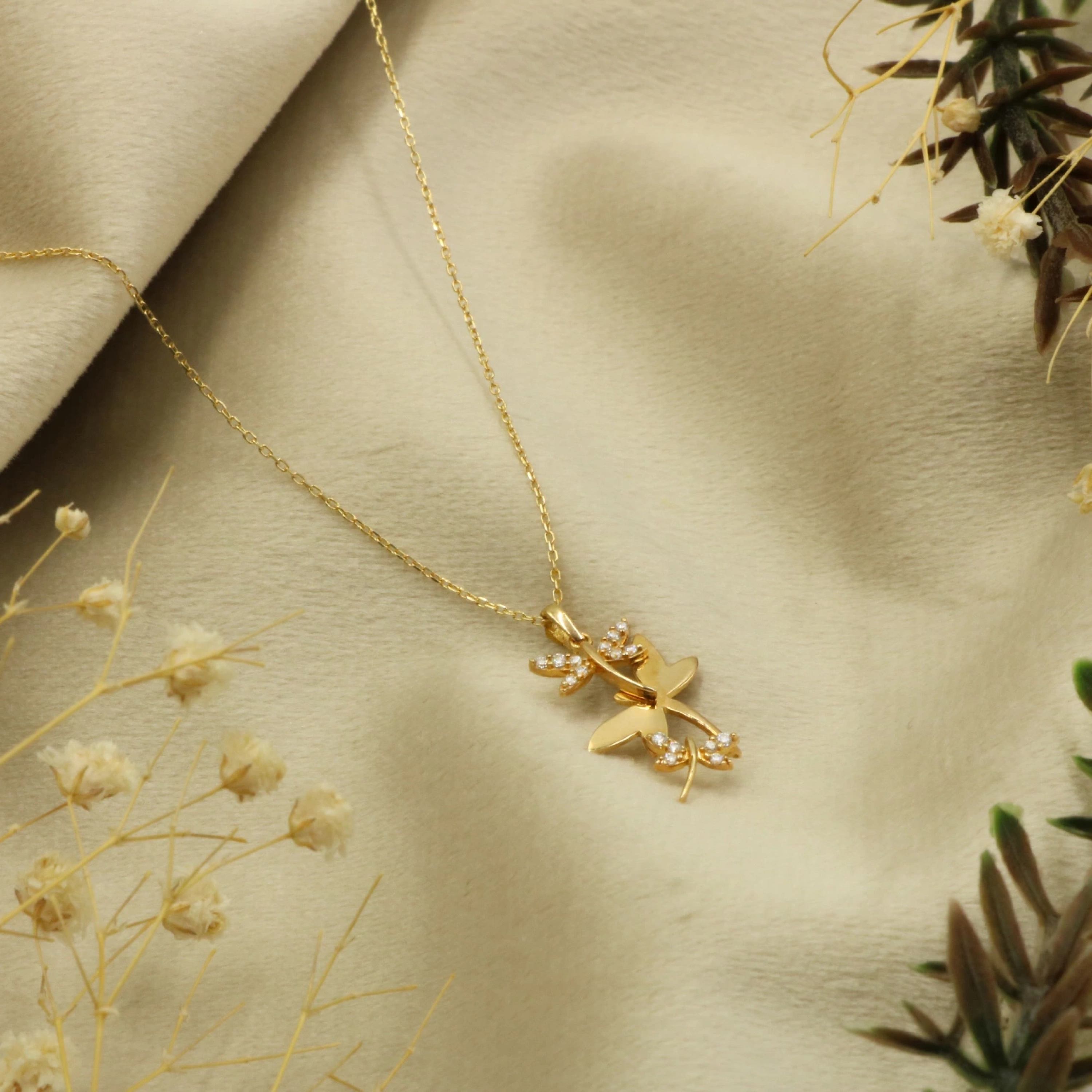 Yusufcuk 8 Ayar Altın Kolye