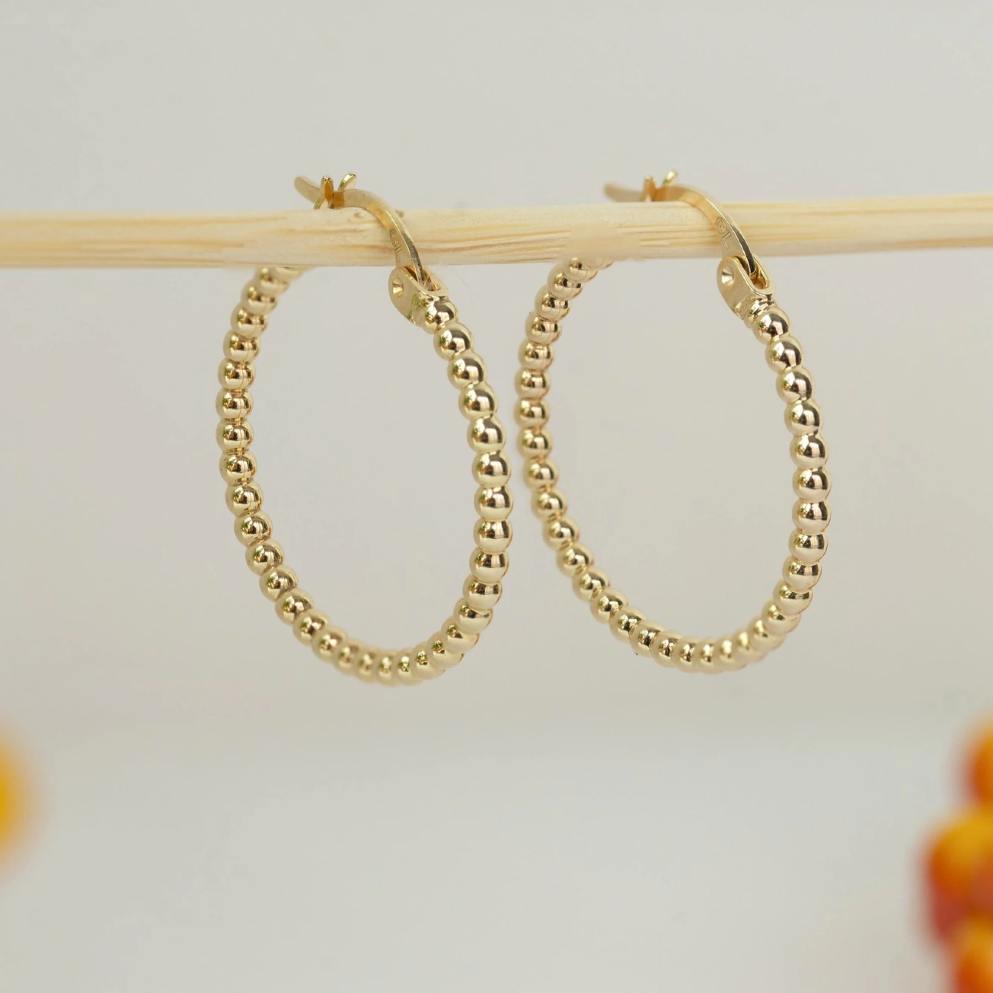 2.4 Cm Çaplı Halka 8 Ayar Altın Küpe