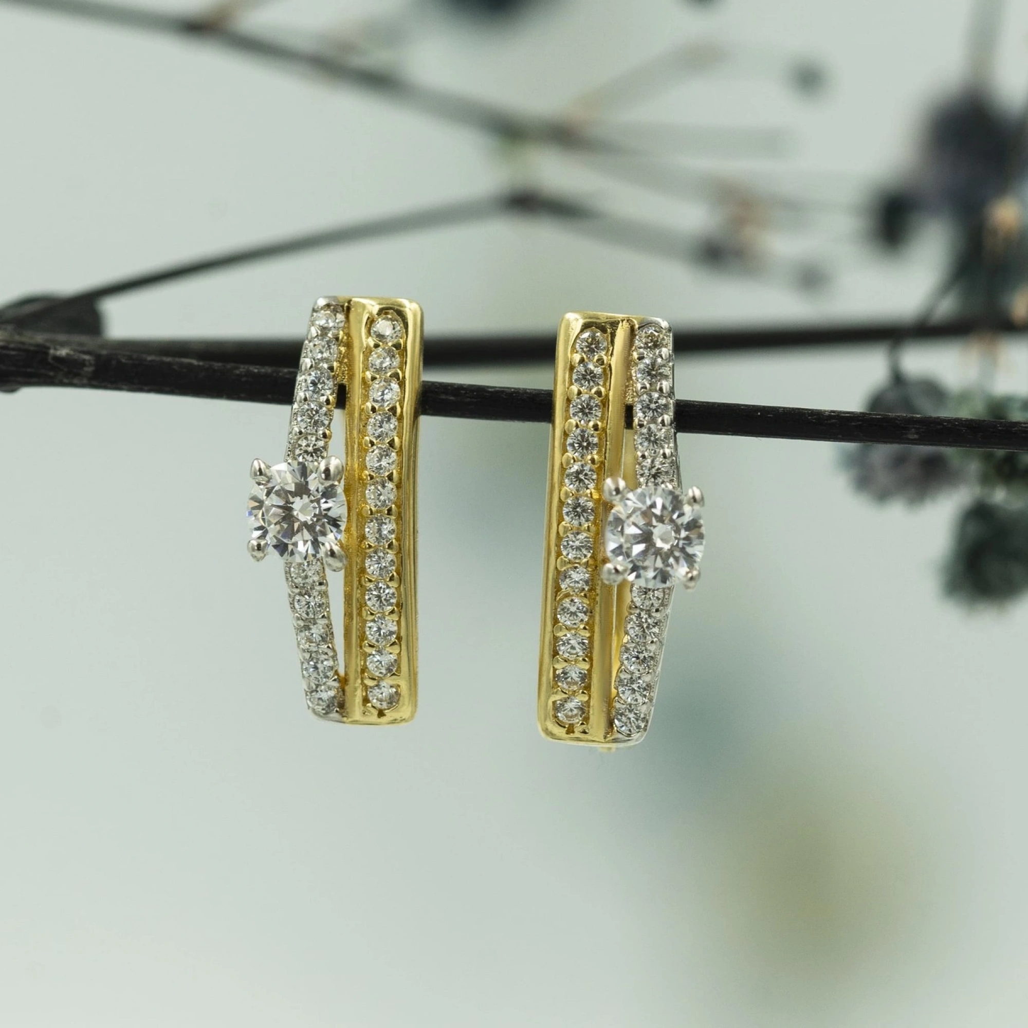 Tamtur 14 Ayar Tektaş Küpe