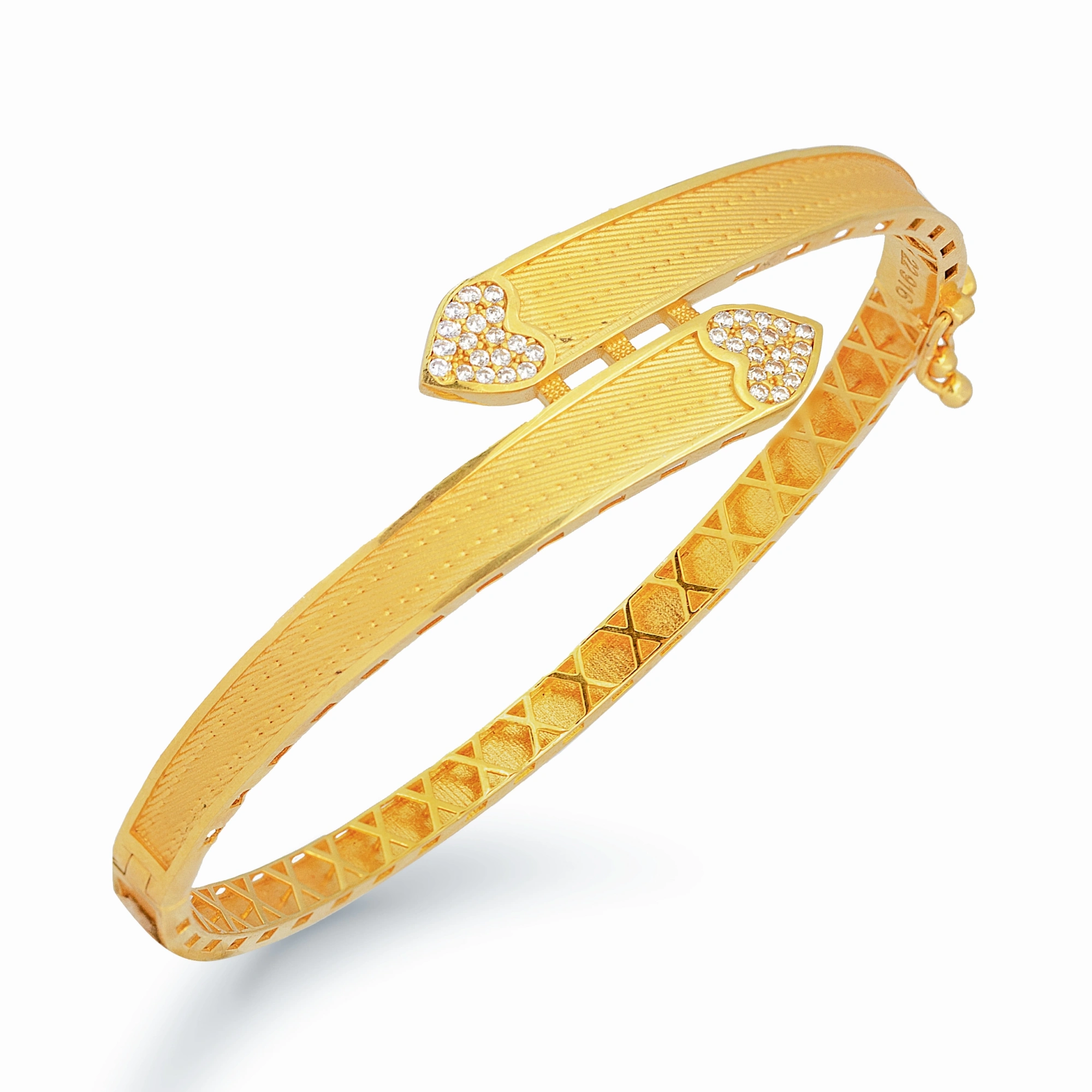 Hasır Sıralı Kalpli 22 Ayar Kelepçe Bilezik