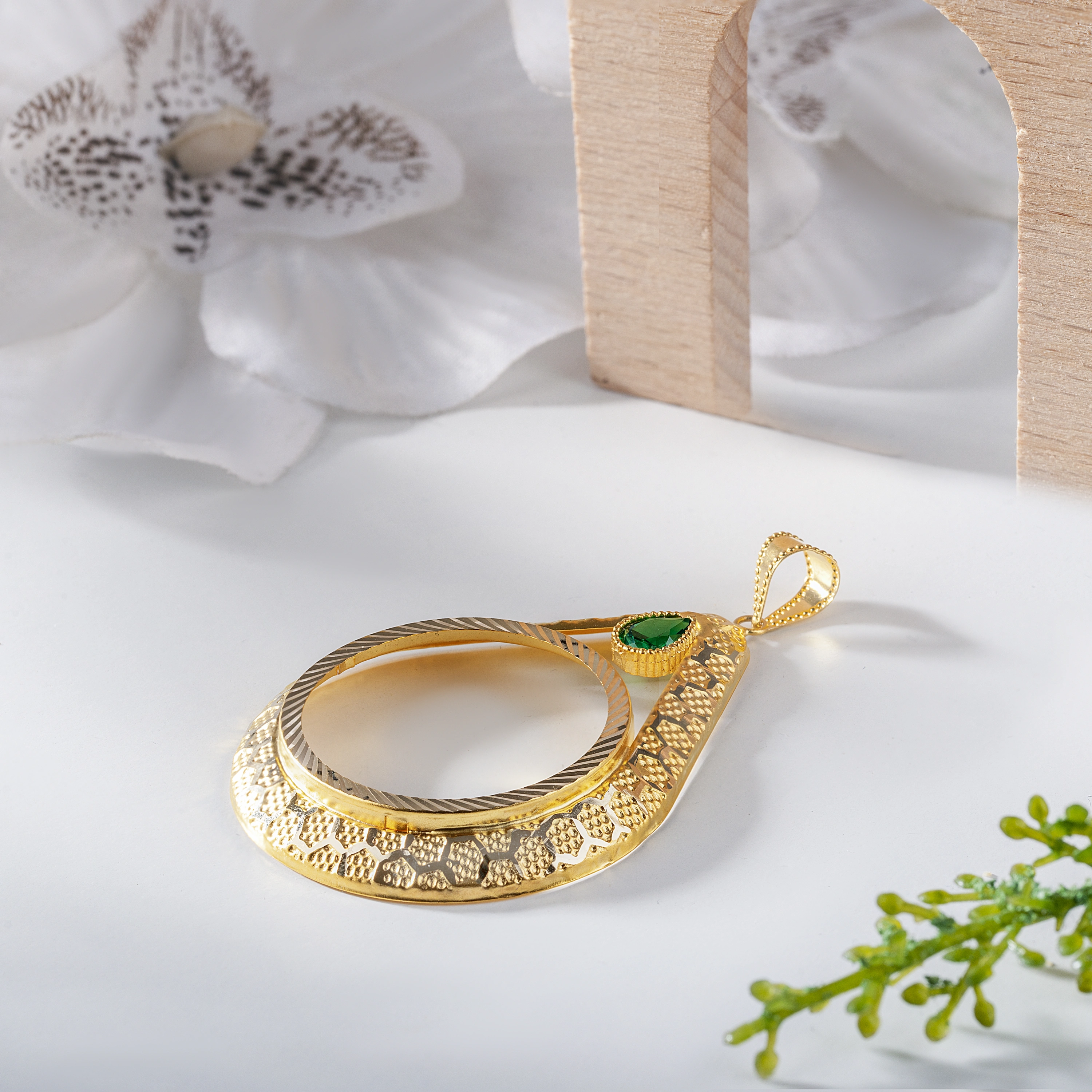 Altıgen Desenli 14 Ayar Yarım Altın Çerçeve